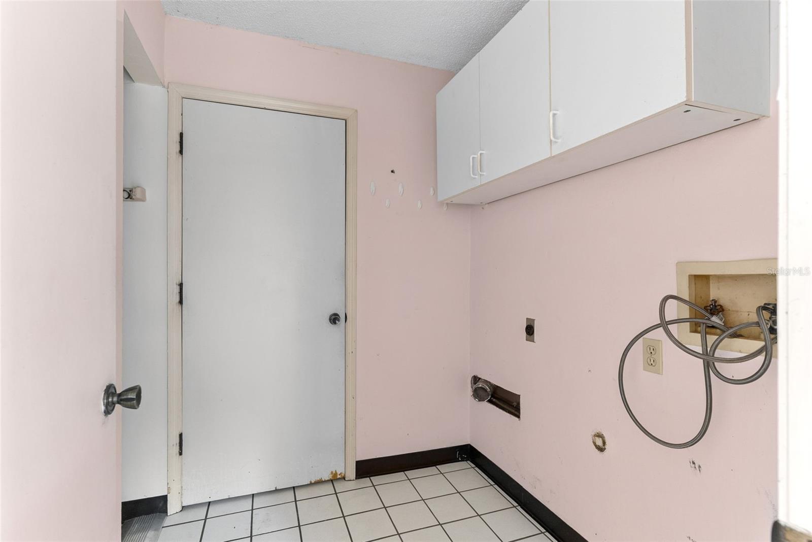 436 MANOR BLVD — photo 20