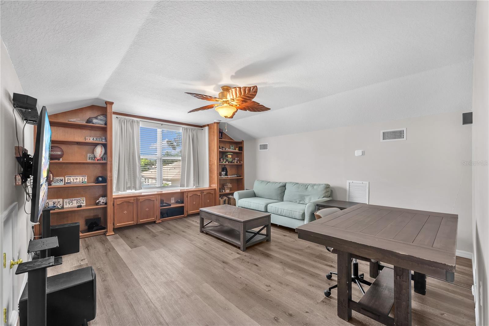 4306 ORANGE RIDGE CT — photo 33