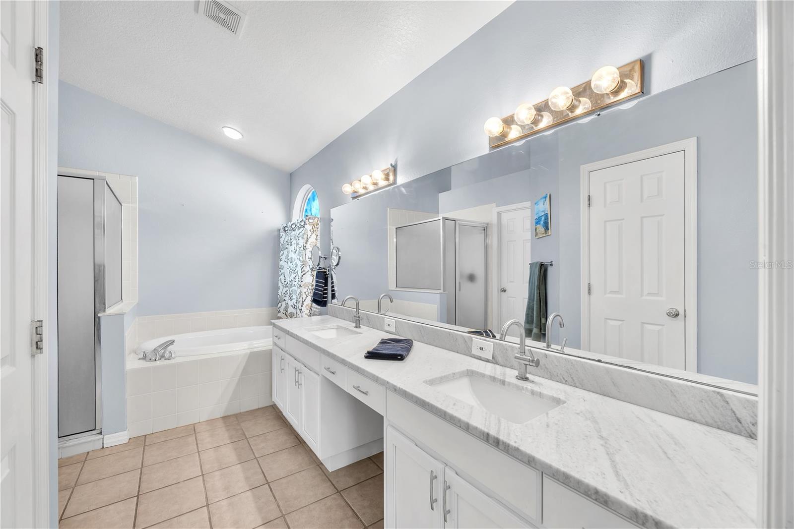 4306 ORANGE RIDGE CT — photo 26