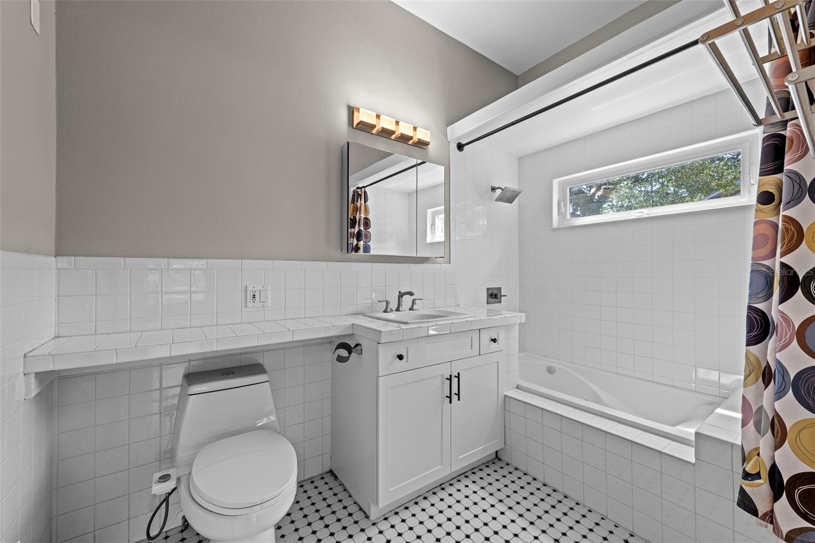 1513 E PARK CIR — photo 14