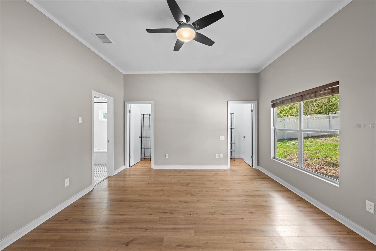 1513 E PARK CIR — photo 12