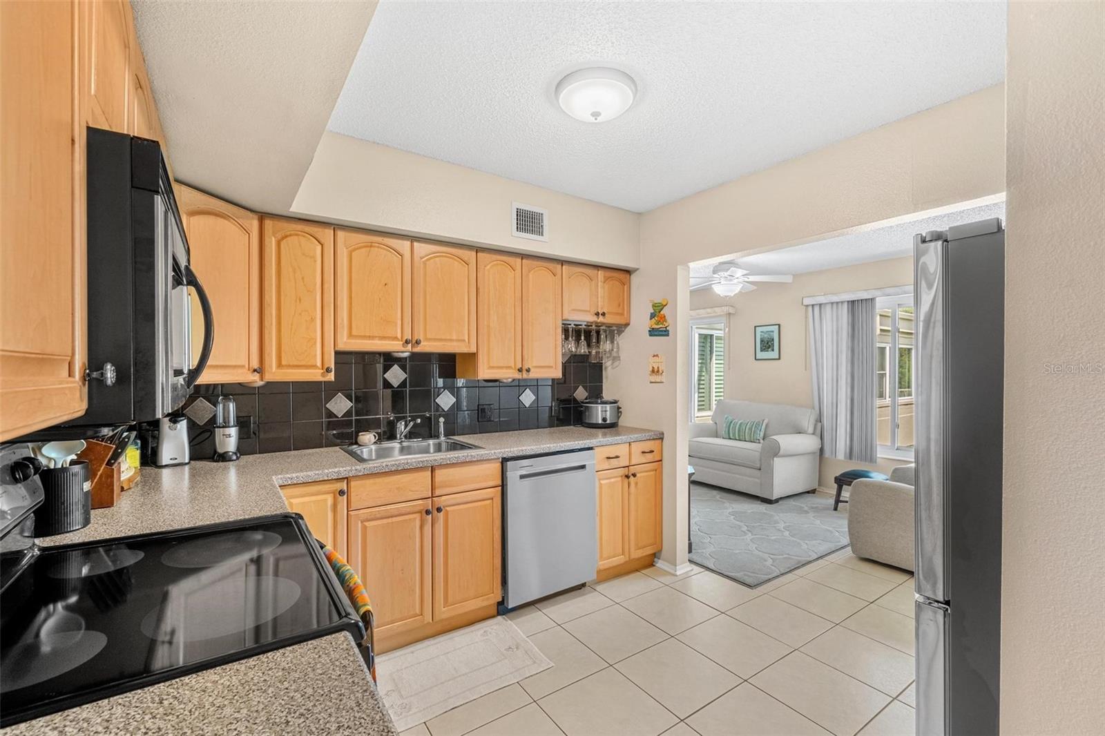 2440 WORLD PARKWAY BLVD #52 — photo 8