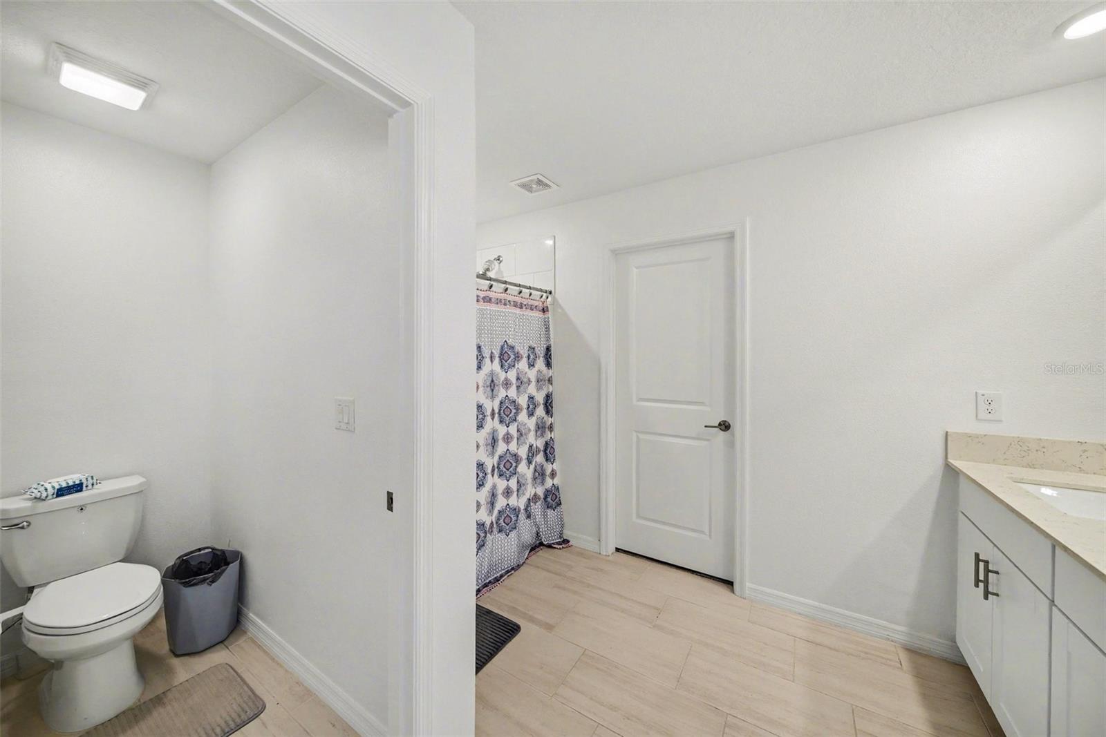 35194 ACKLEY TRCE — photo 23
