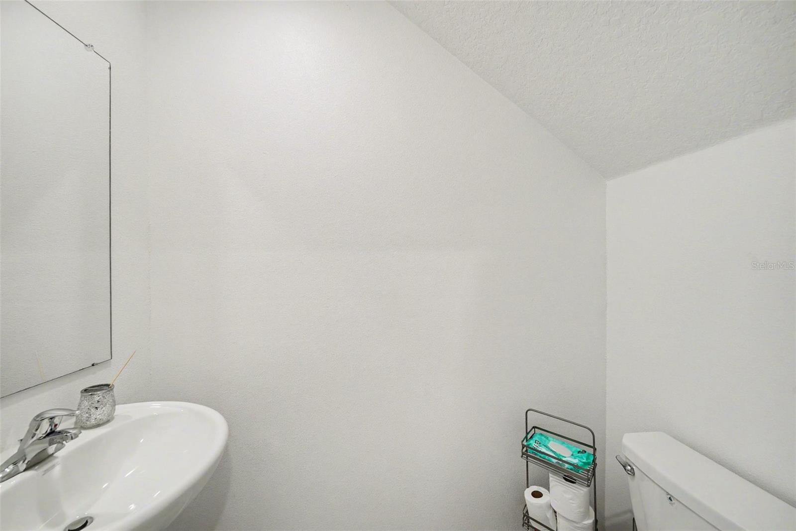 35194 ACKLEY TRCE — photo 22