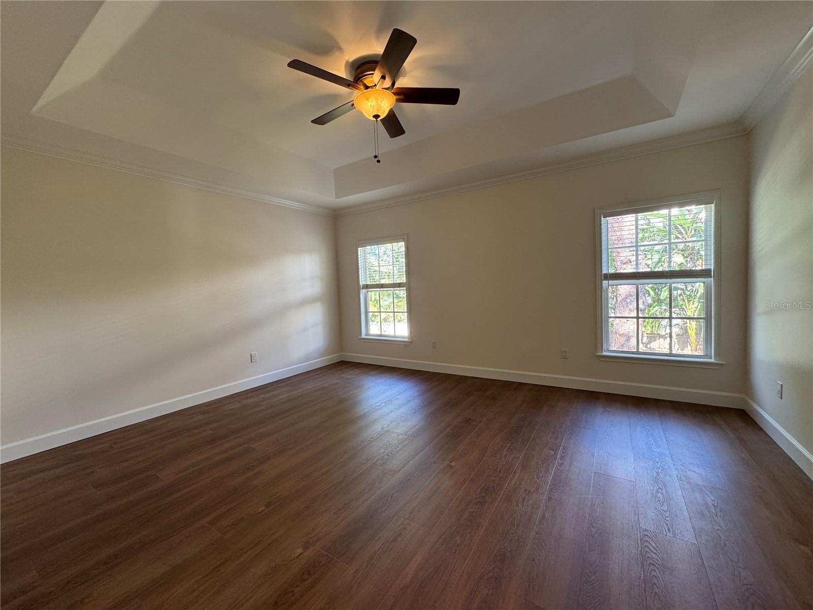 3103 W WAVERLY AVE — photo 31