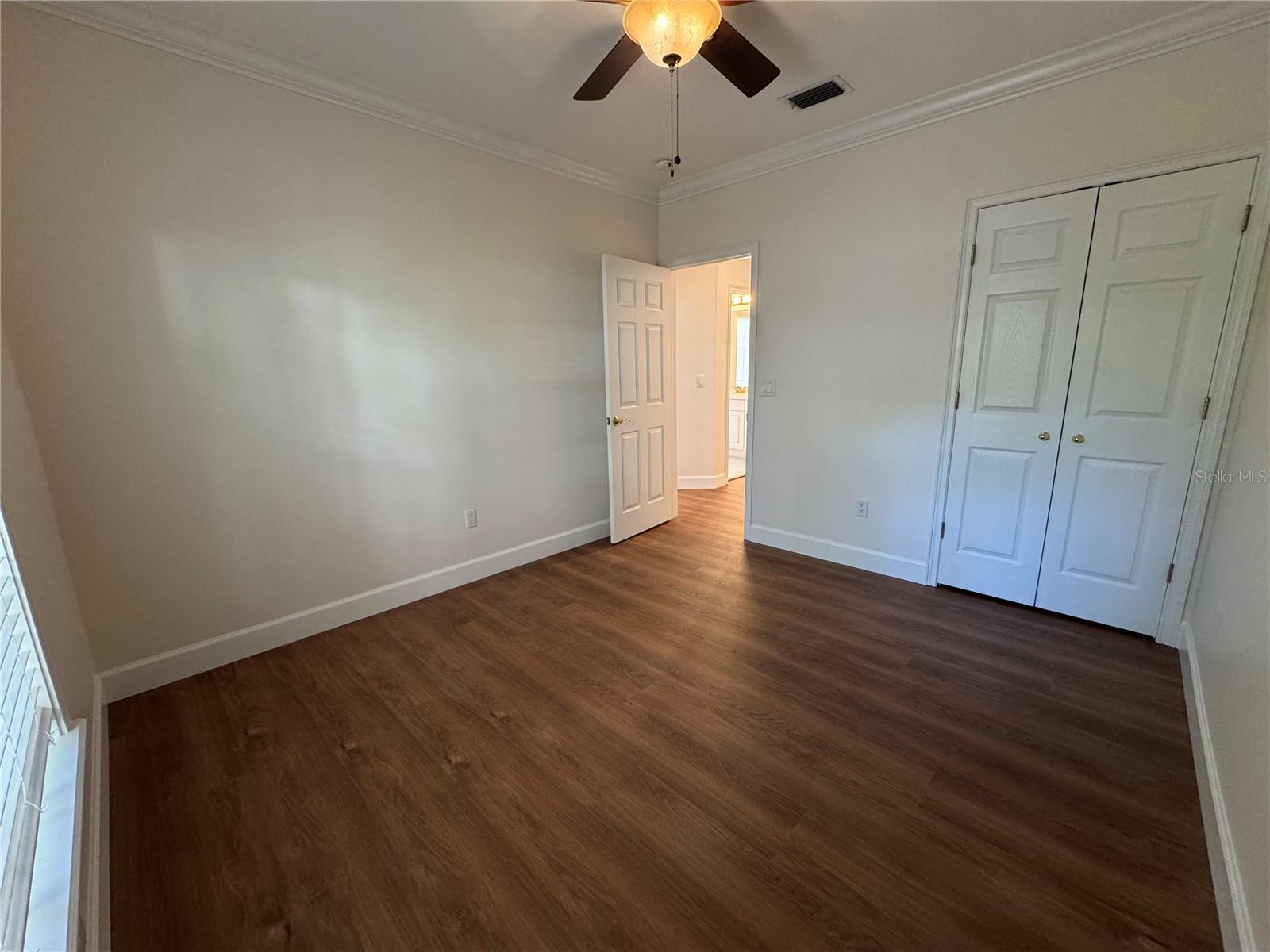 3103 W WAVERLY AVE — photo 57