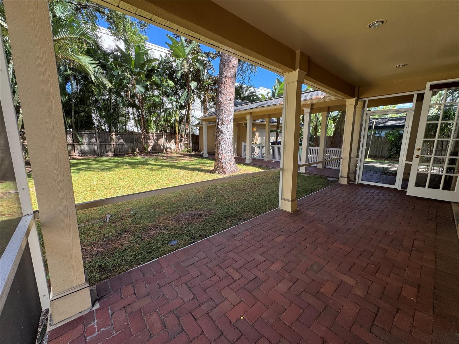 3103 W WAVERLY AVE — photo 66
