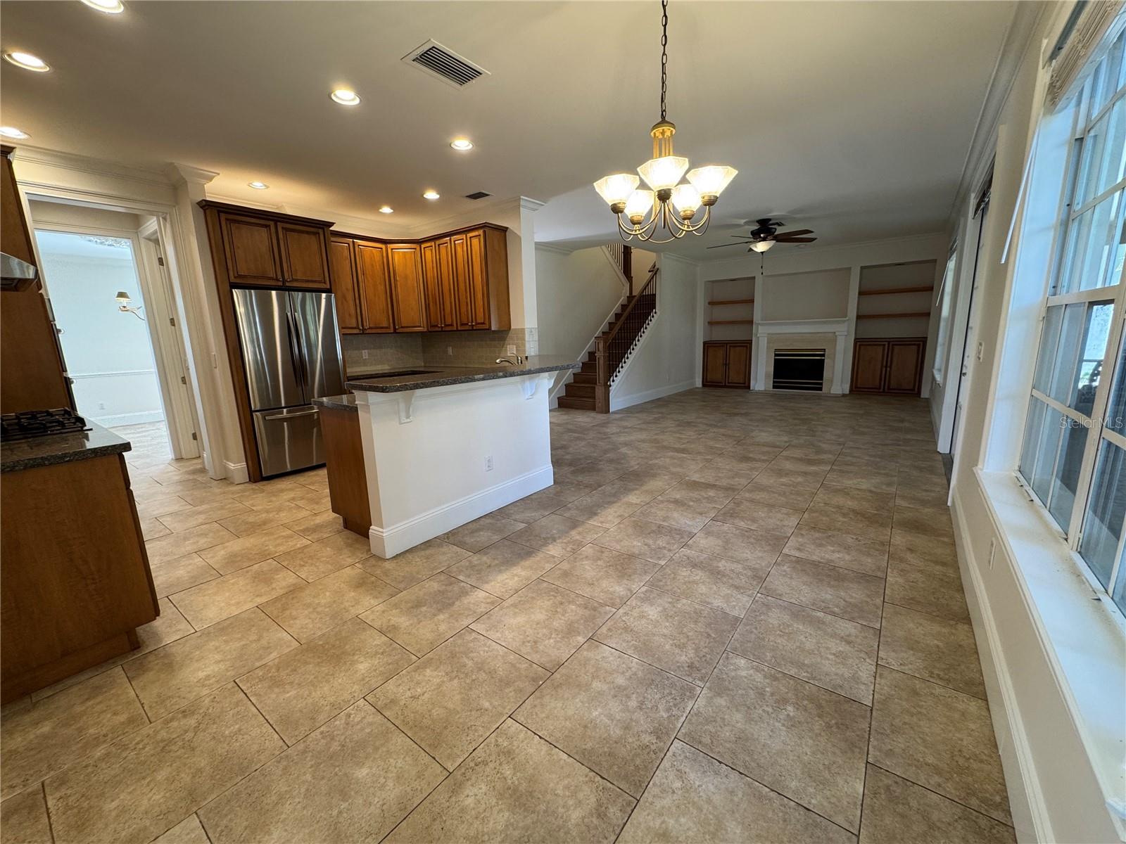 3103 W WAVERLY AVE — photo 16