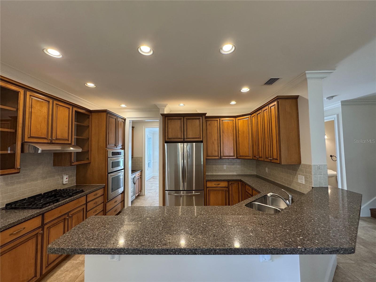 3103 W WAVERLY AVE — photo 17