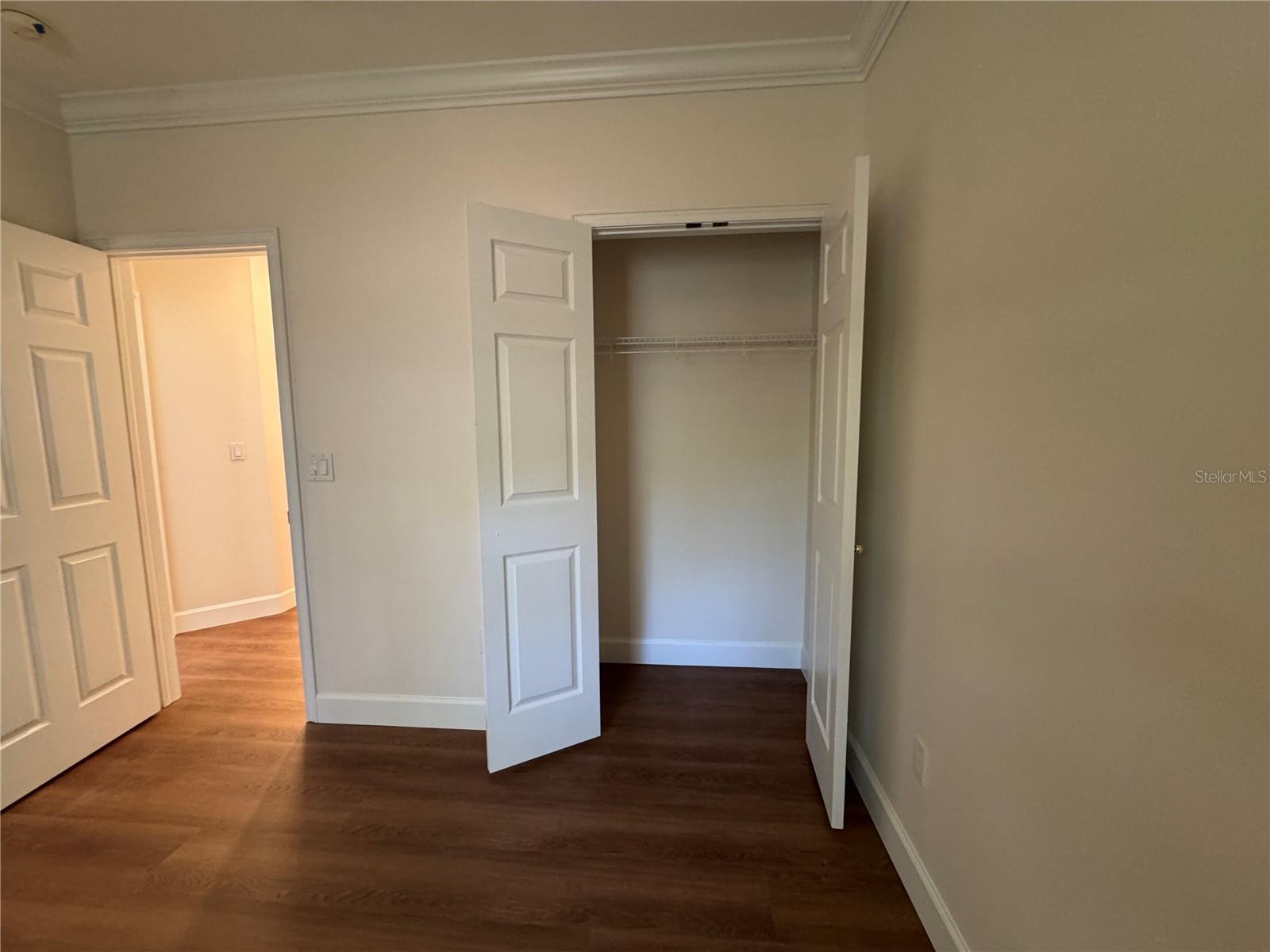 3103 W WAVERLY AVE — photo 59