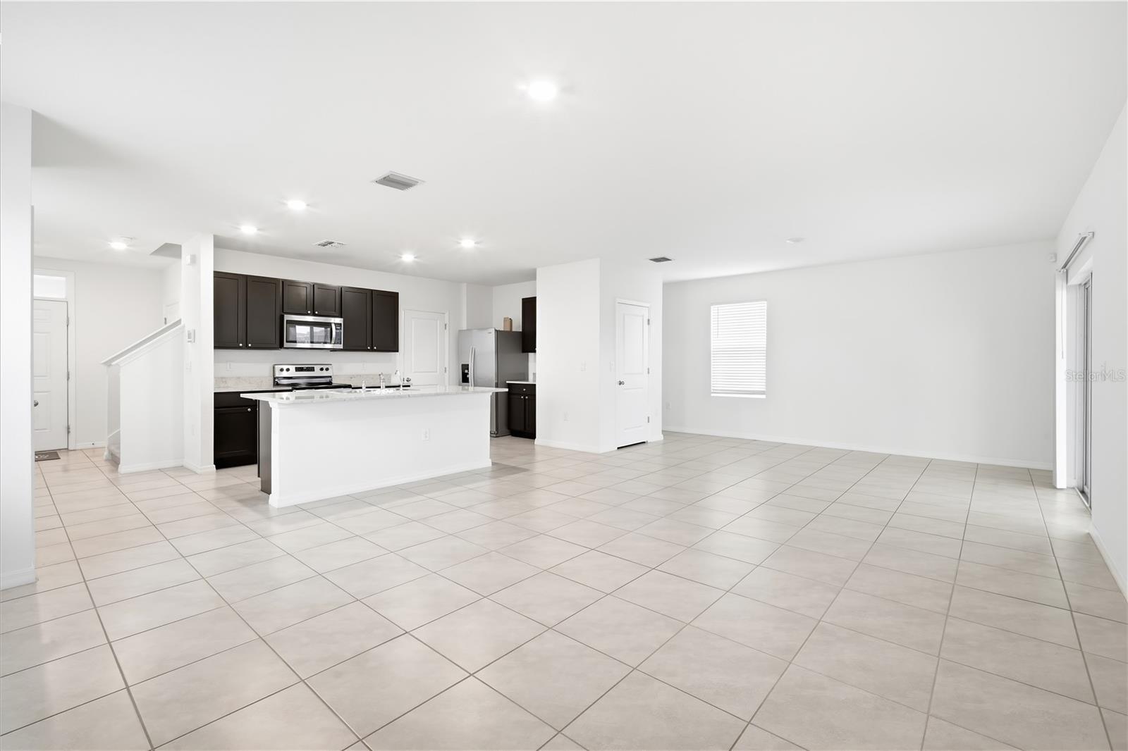 5635 HOLLINGWORTH TRL — photo 10