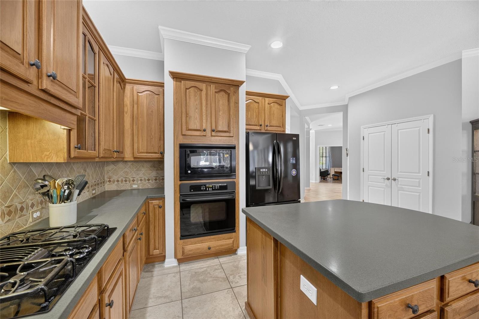 5226 BRIGHTON SHORE DR — photo 37