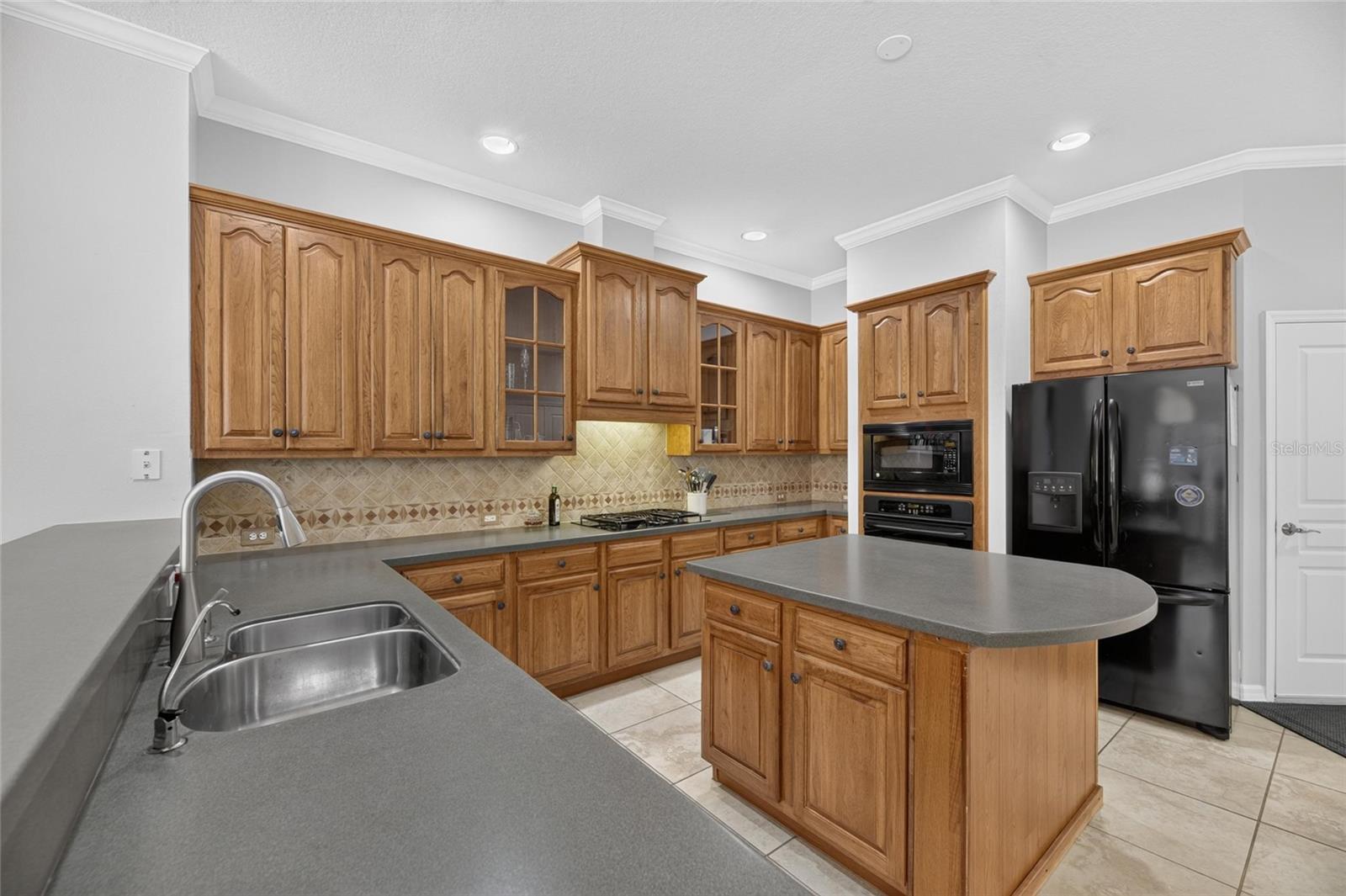5226 BRIGHTON SHORE DR — photo 35