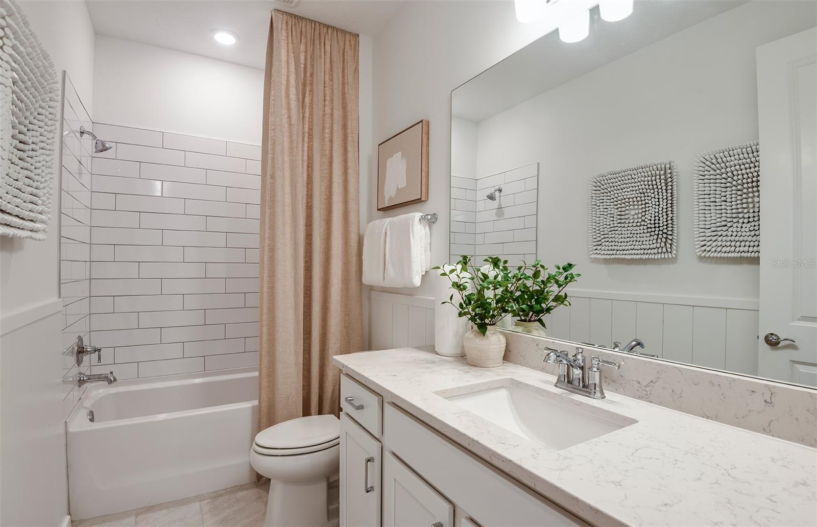 37385 GUNNISON DR — photo 18
