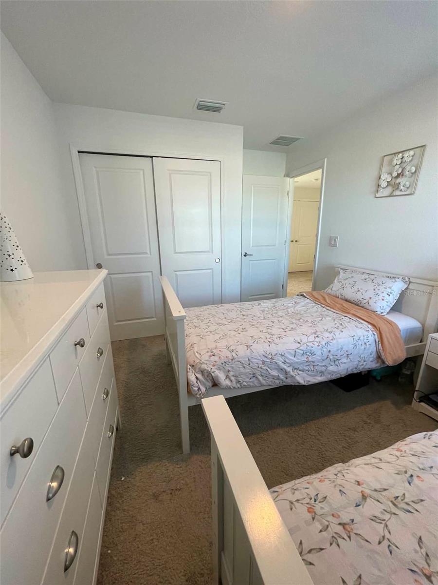 2516 PARAVANE WAY — photo 17