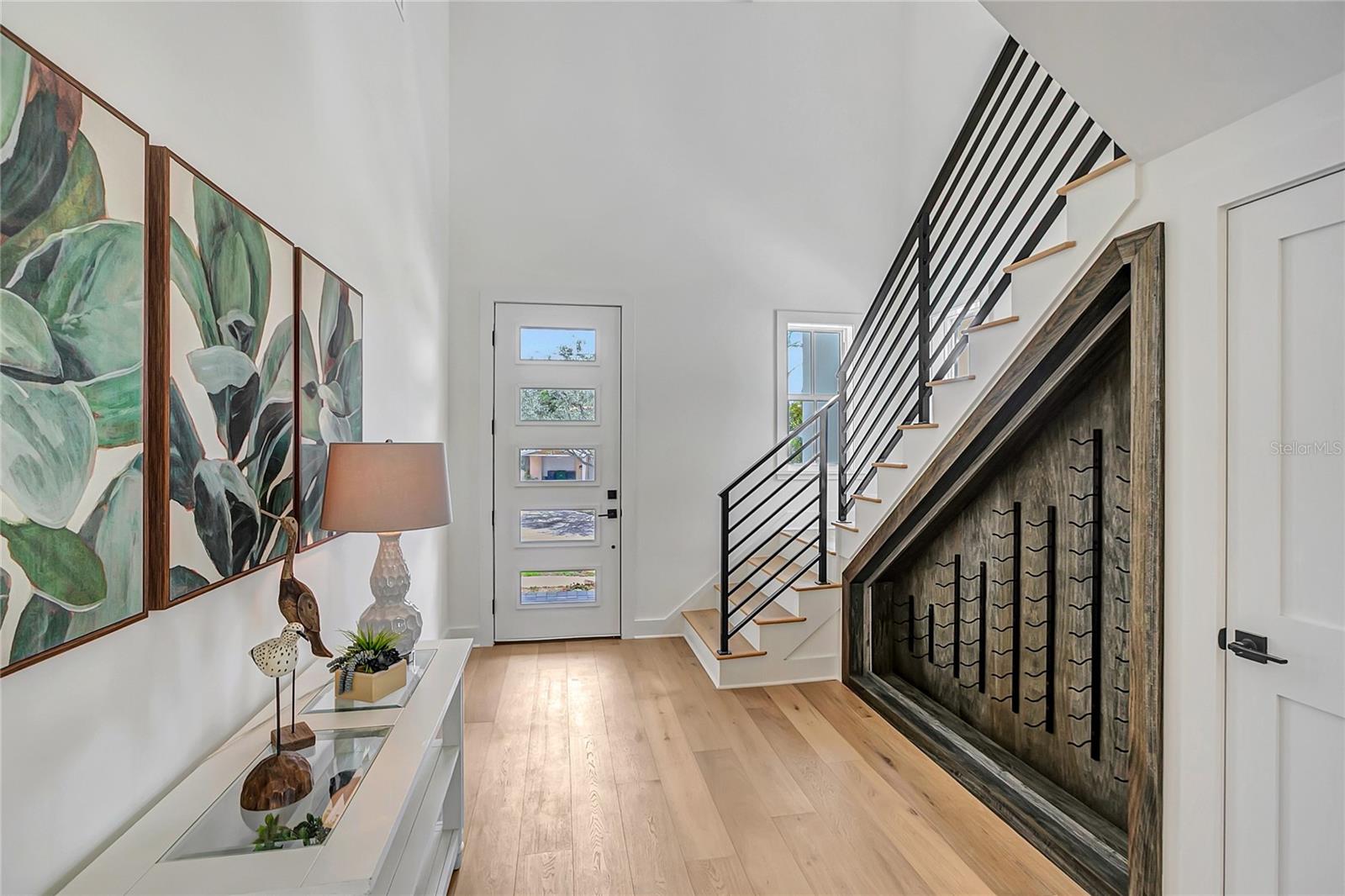206 CHIPPEWA AVE — photo 11