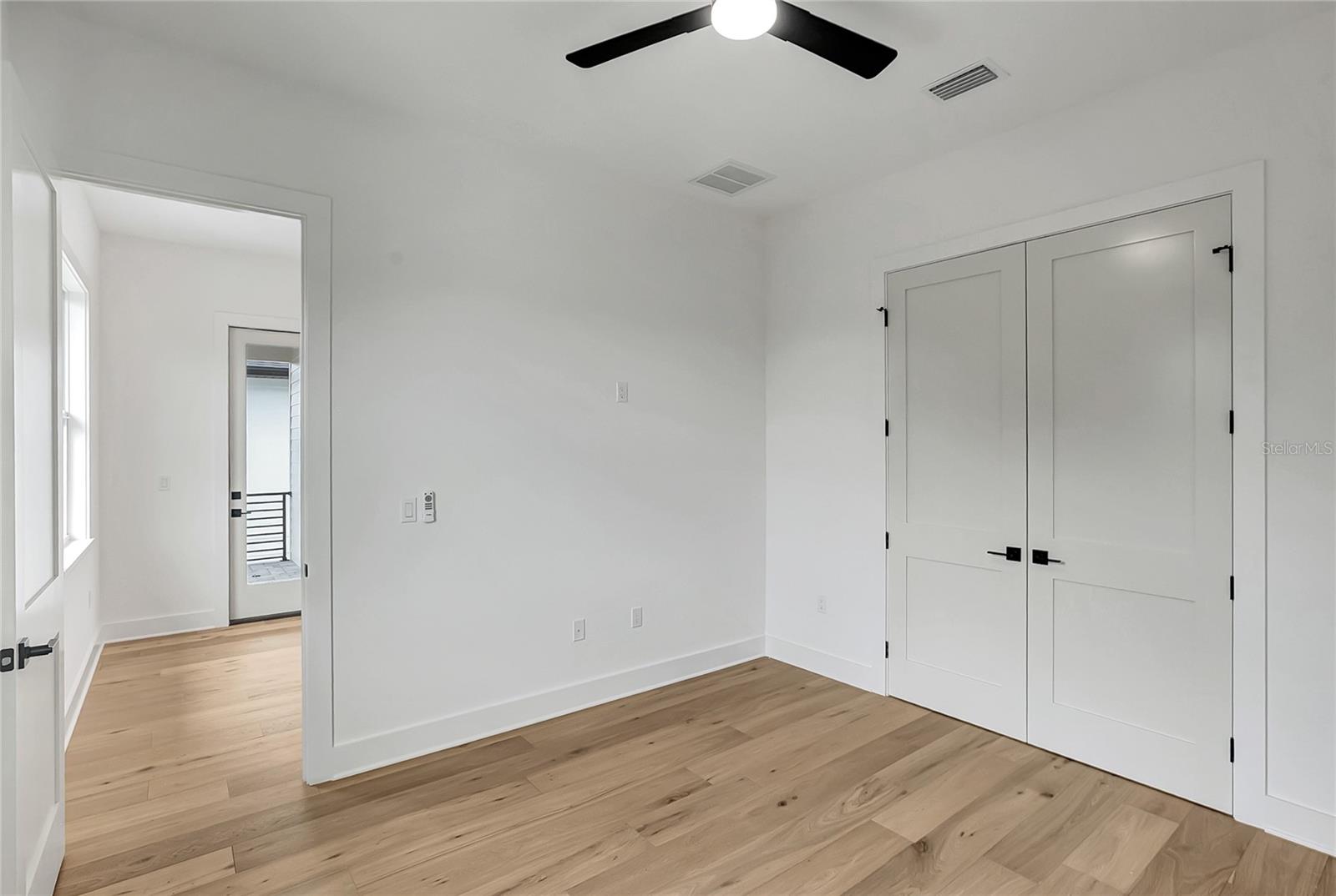 206 CHIPPEWA AVE — photo 48