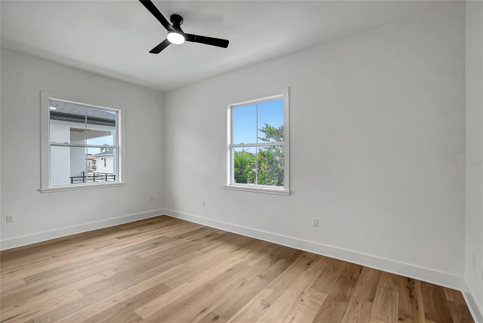 206 CHIPPEWA AVE — photo 71