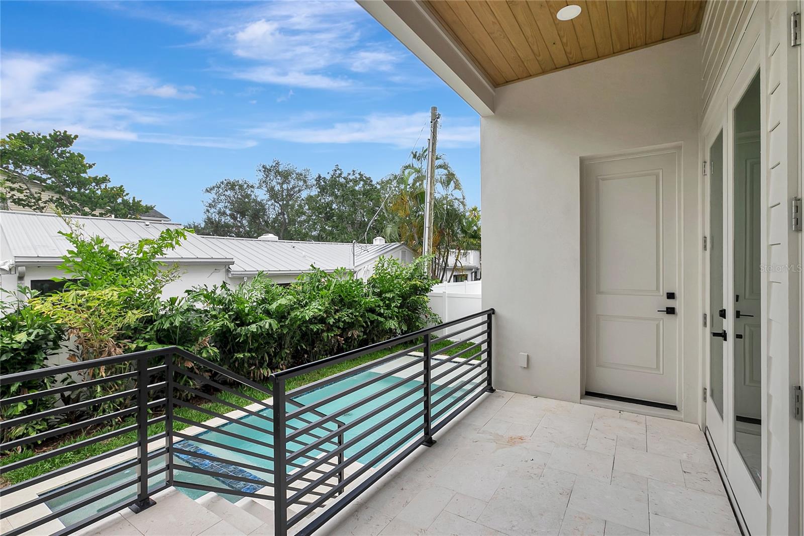 206 CHIPPEWA AVE — photo 82