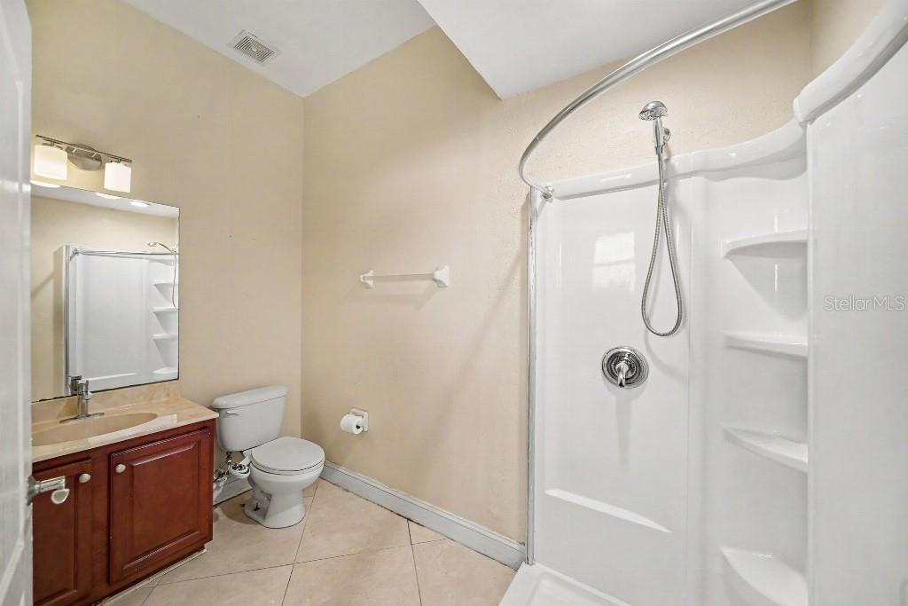20009 OAKFLOWER AVE — photo 32