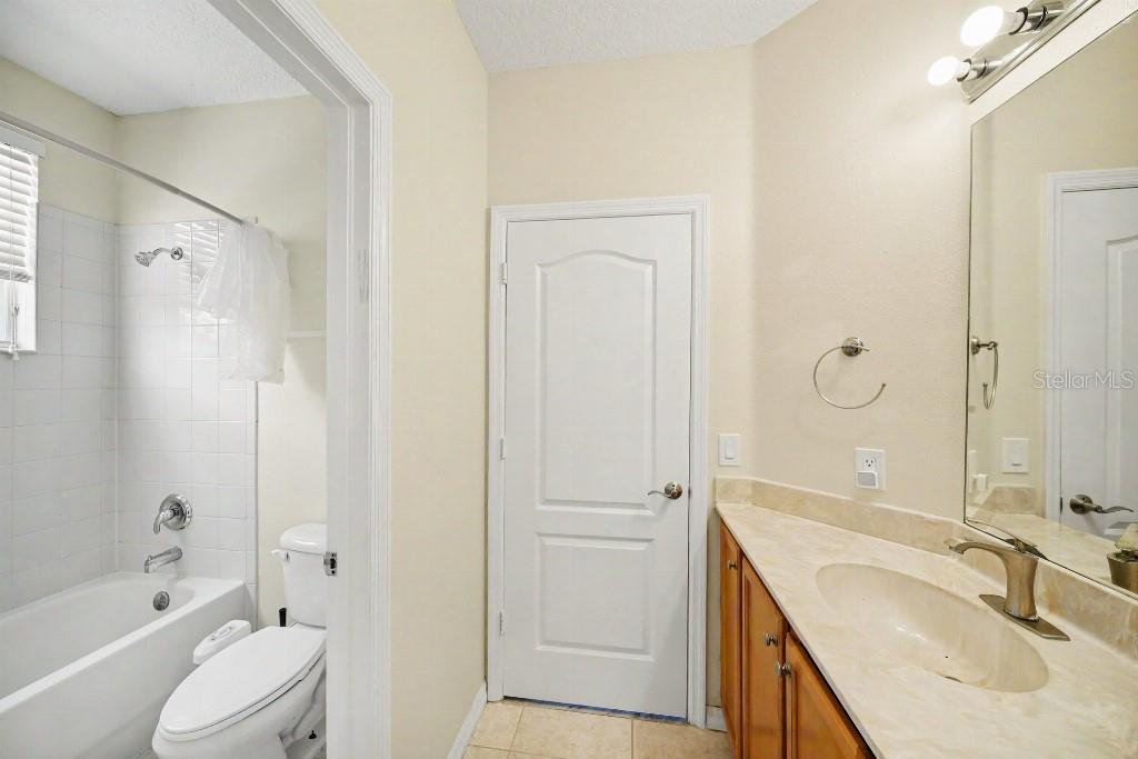 20009 OAKFLOWER AVE — photo 21