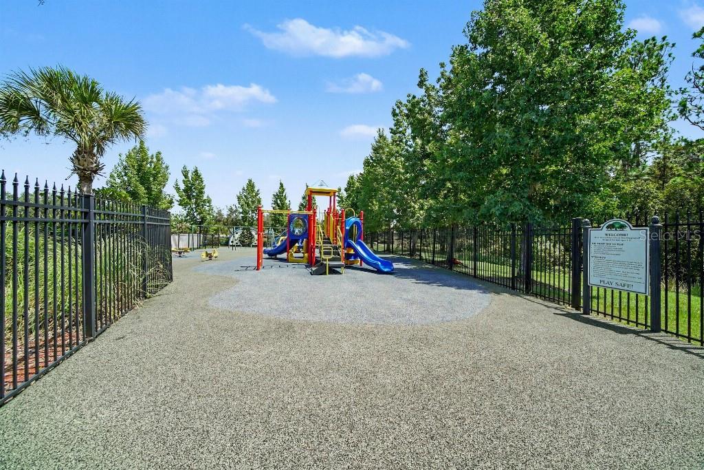 20009 OAKFLOWER AVE — photo 45