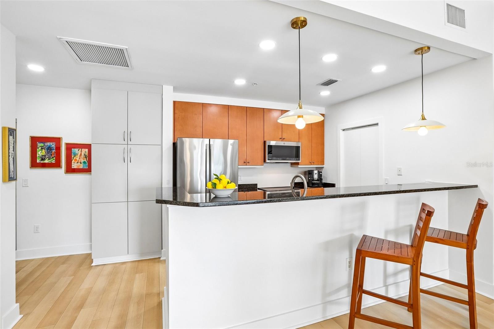 1010 CENTRAL AVE #413 — photo 11