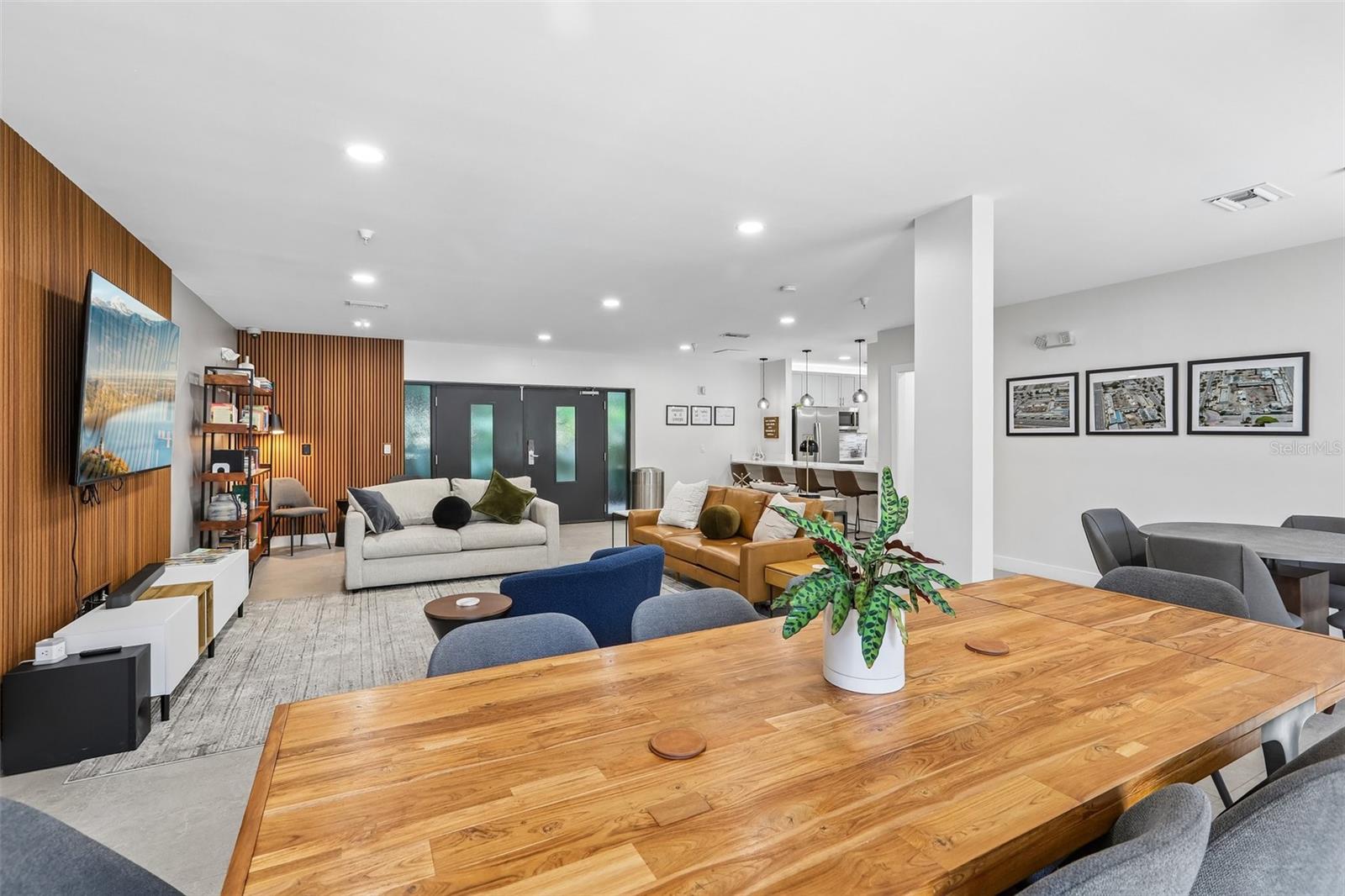 1010 CENTRAL AVE #413 — photo 47