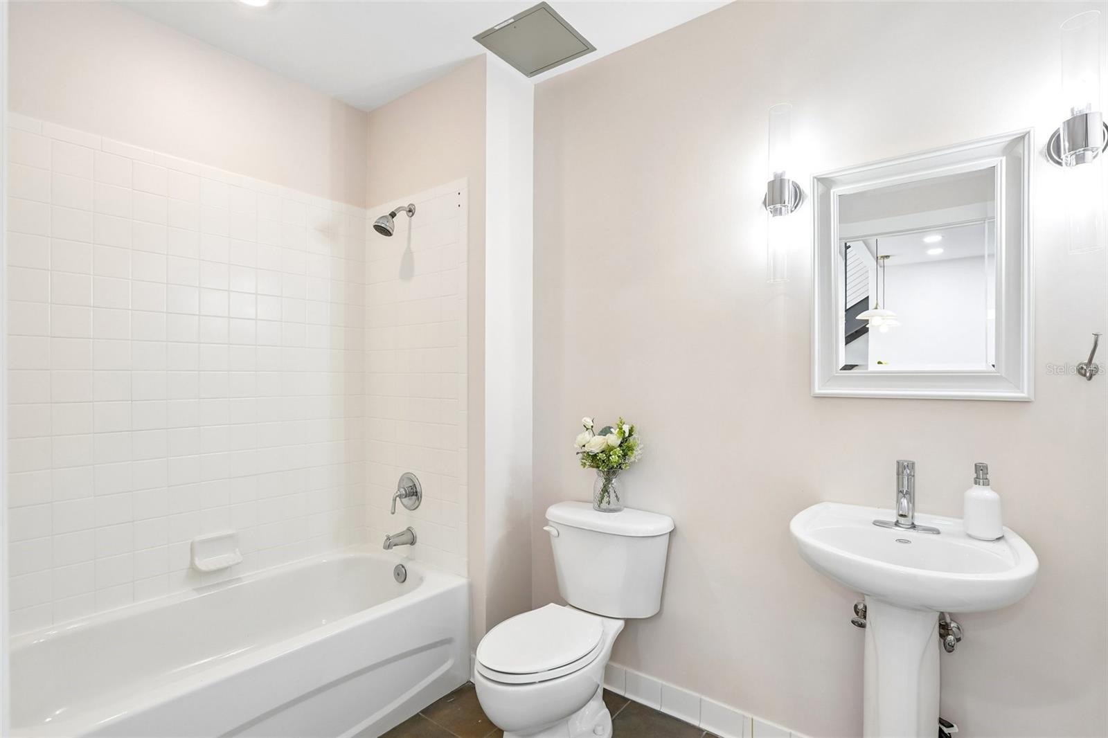 1010 CENTRAL AVE #413 — photo 26