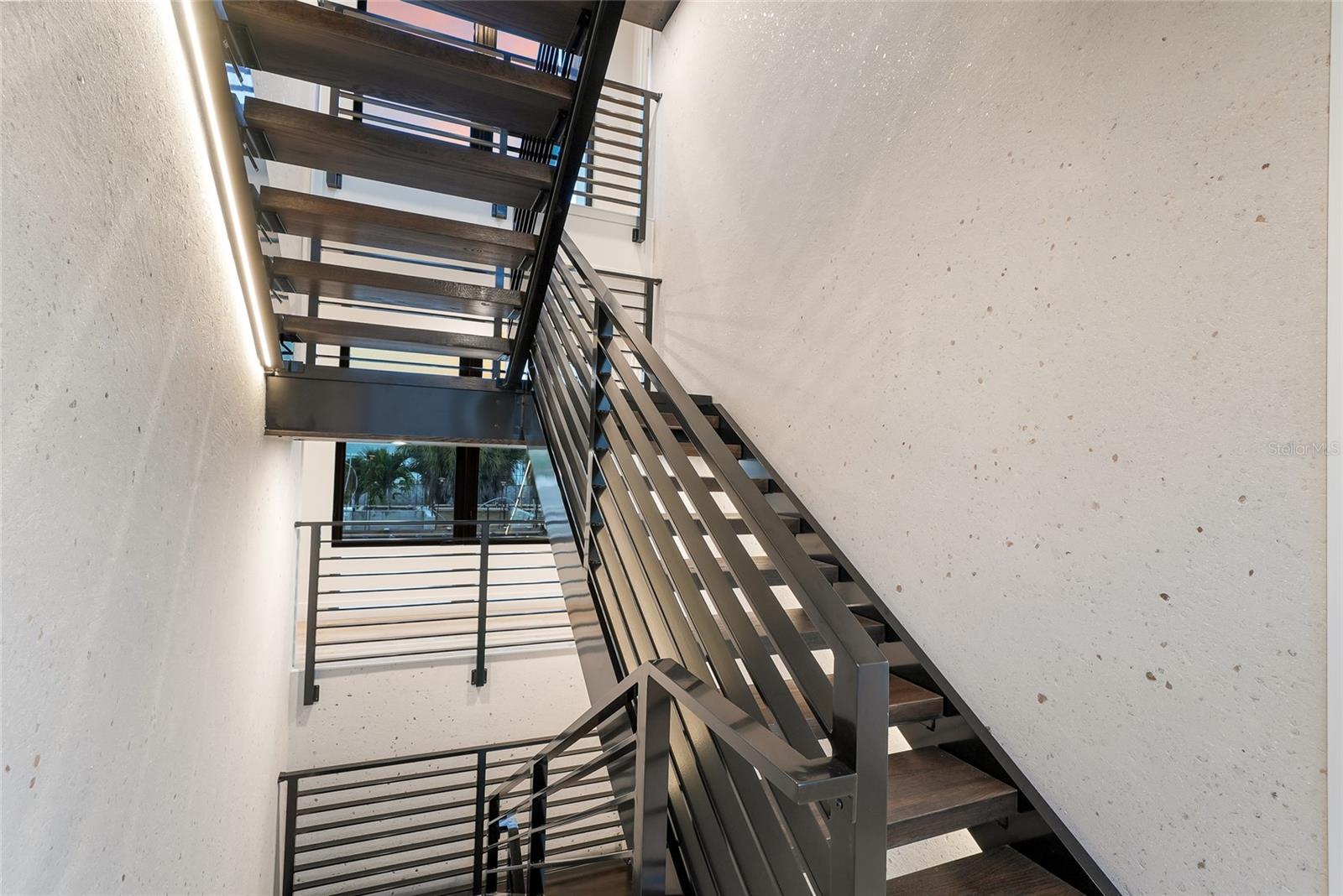5547 AVENIDA DEL MARE — photo 13