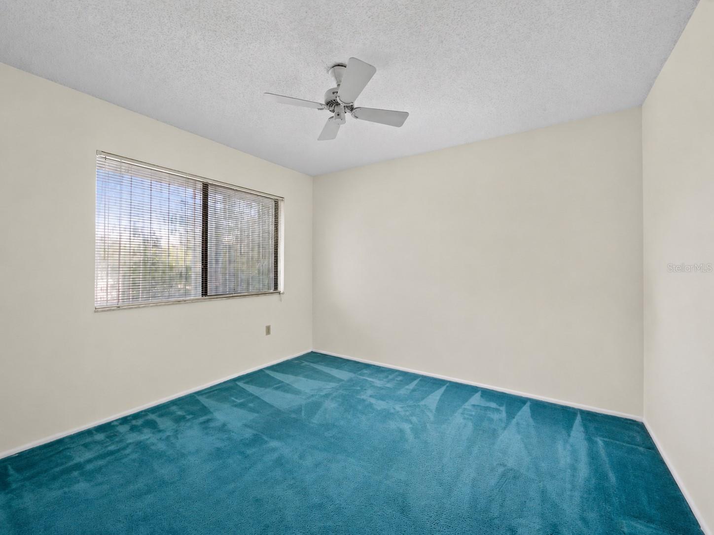 4114 ROBERTS POINT CIR — photo 17