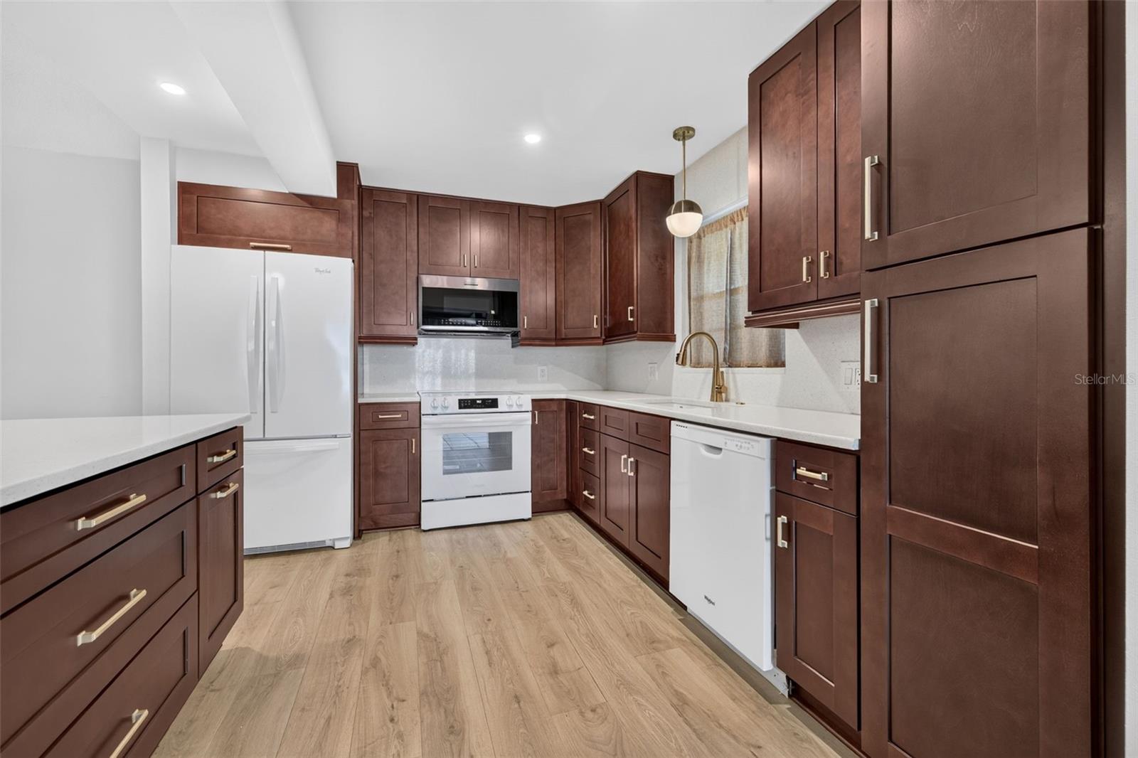 4819 8TH AVE N #201 — photo 12