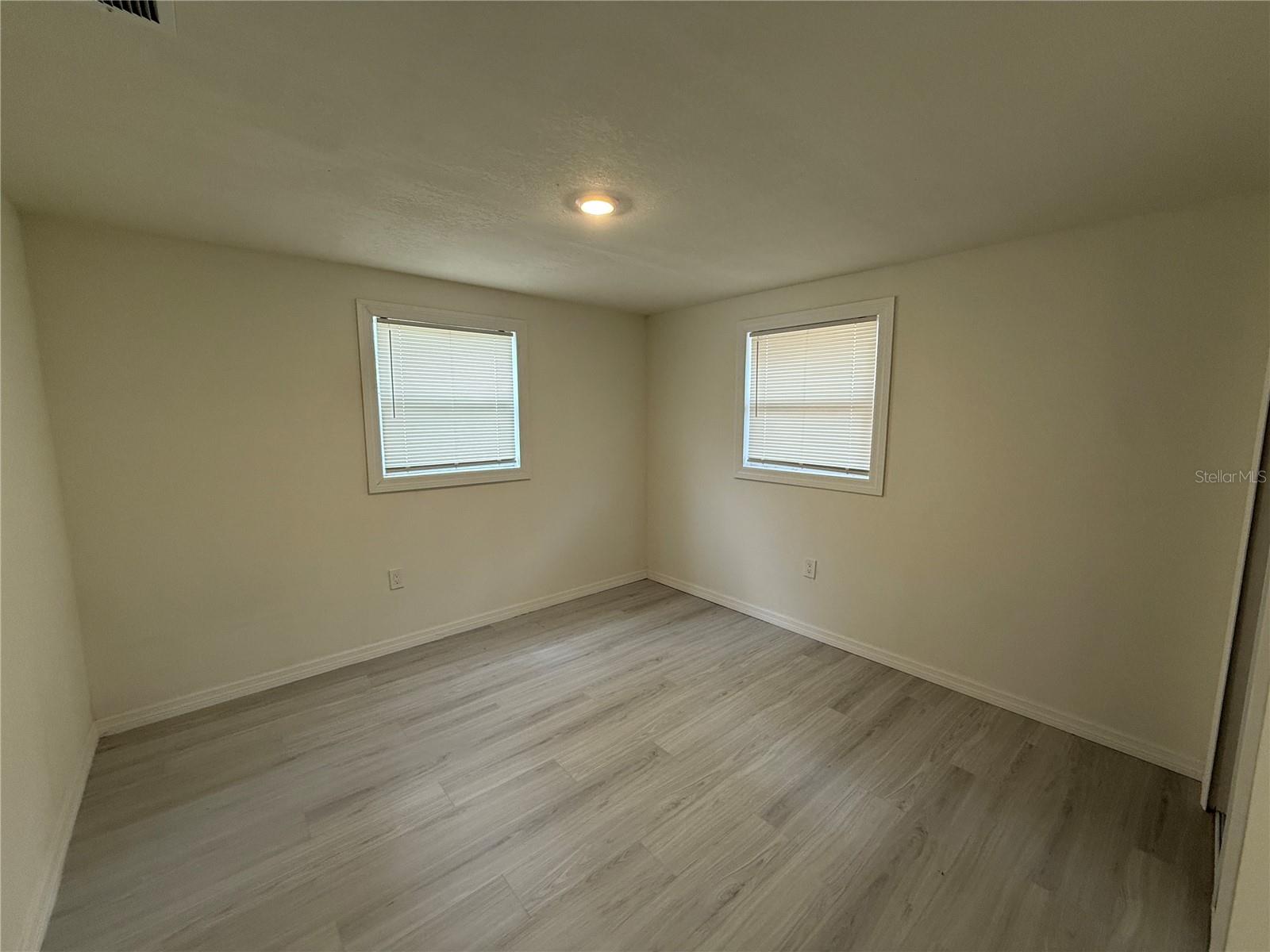 4553 EDITH ST — photo 11