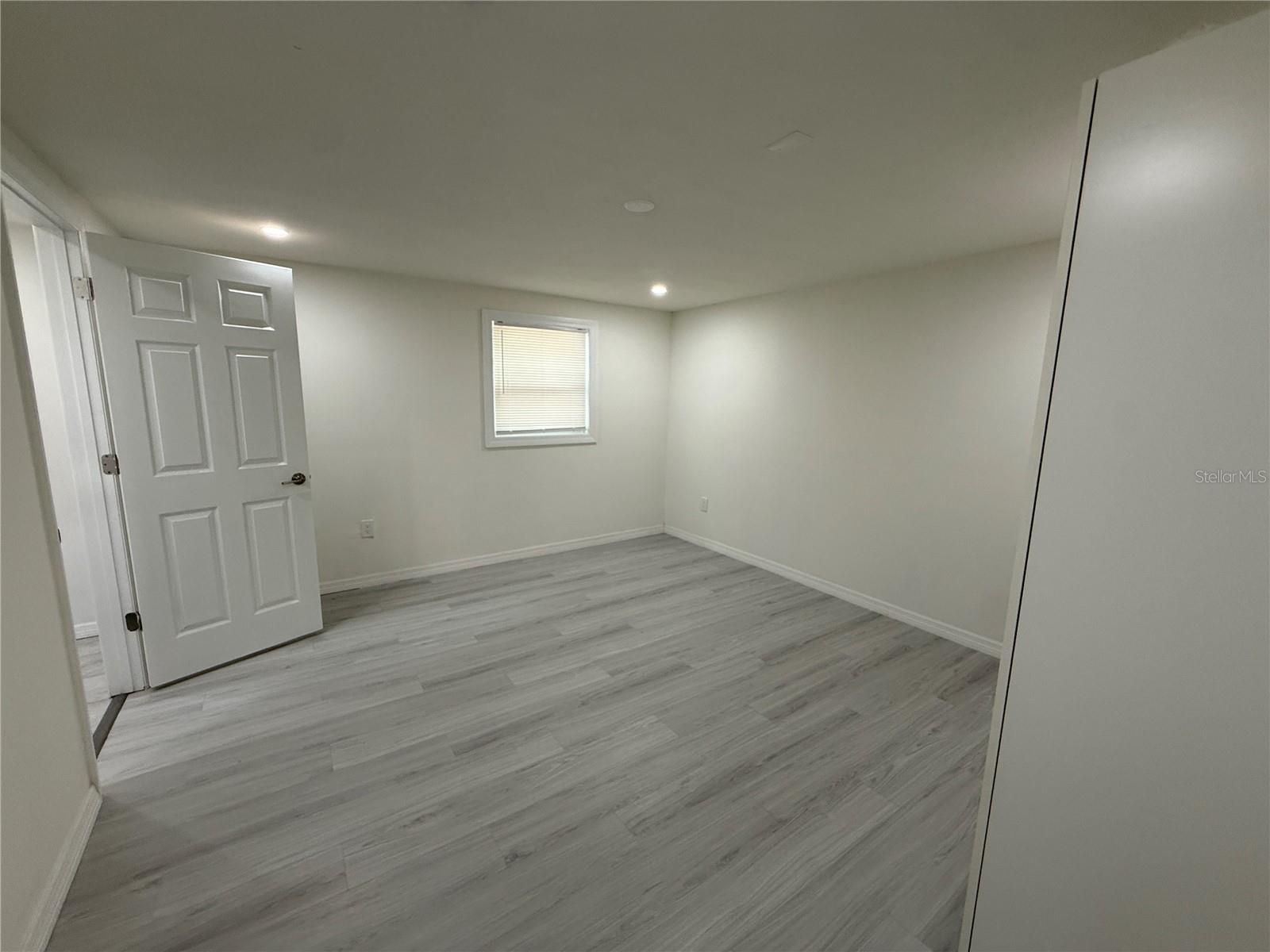 4553 EDITH ST — photo 6