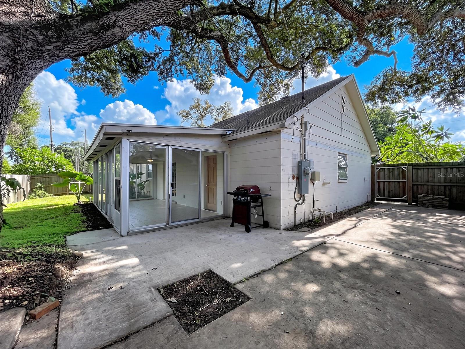3604 MARCO DR — photo 32
