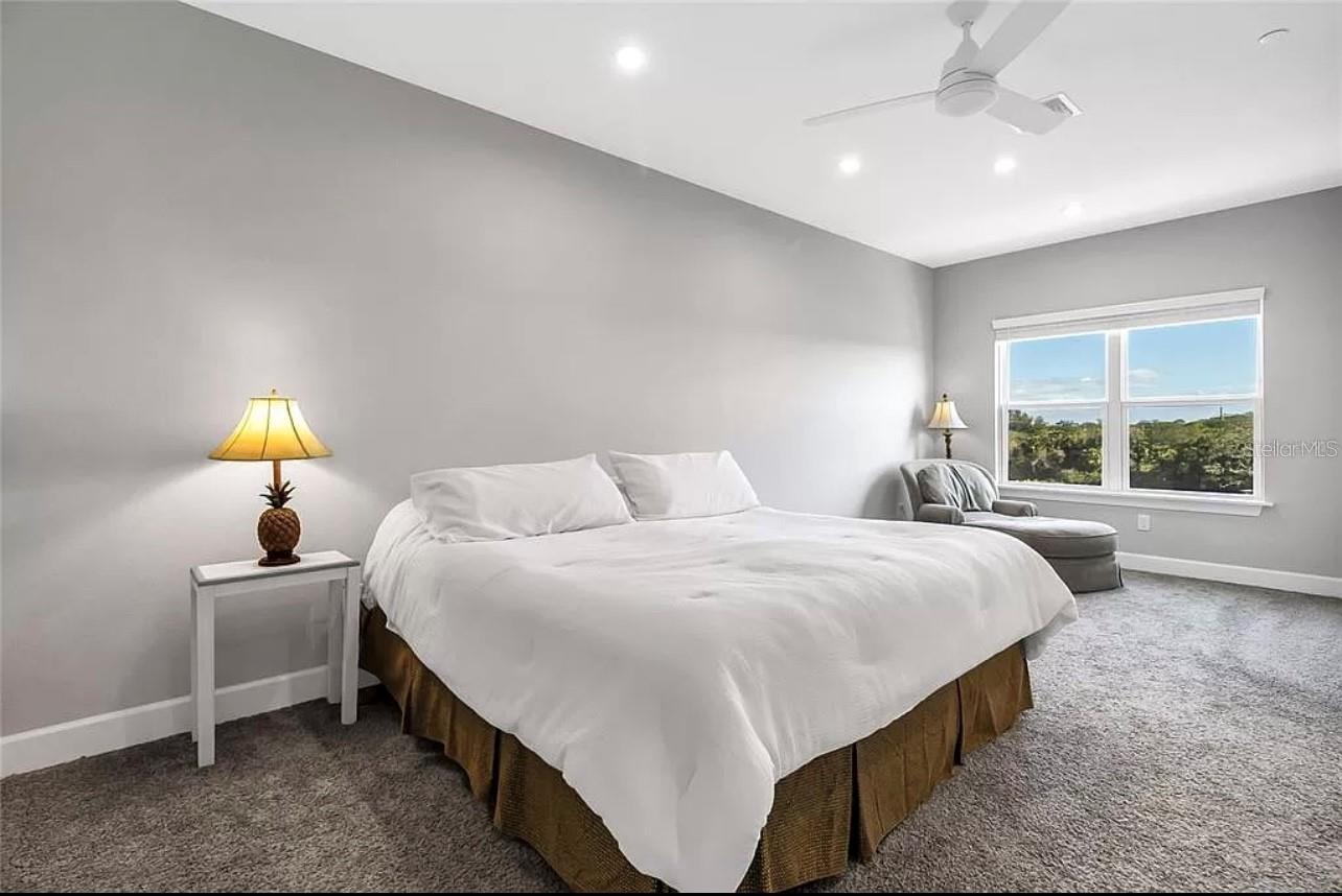 5569 CANNES CIR — photo 4