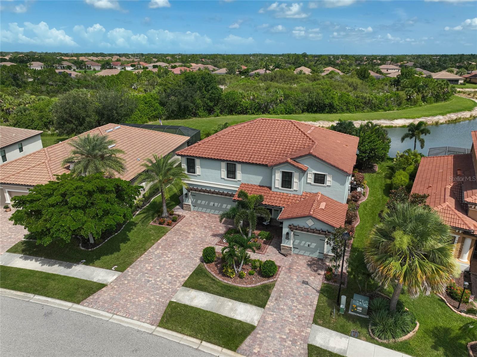 20275 GRANLAGO DR — photo 49