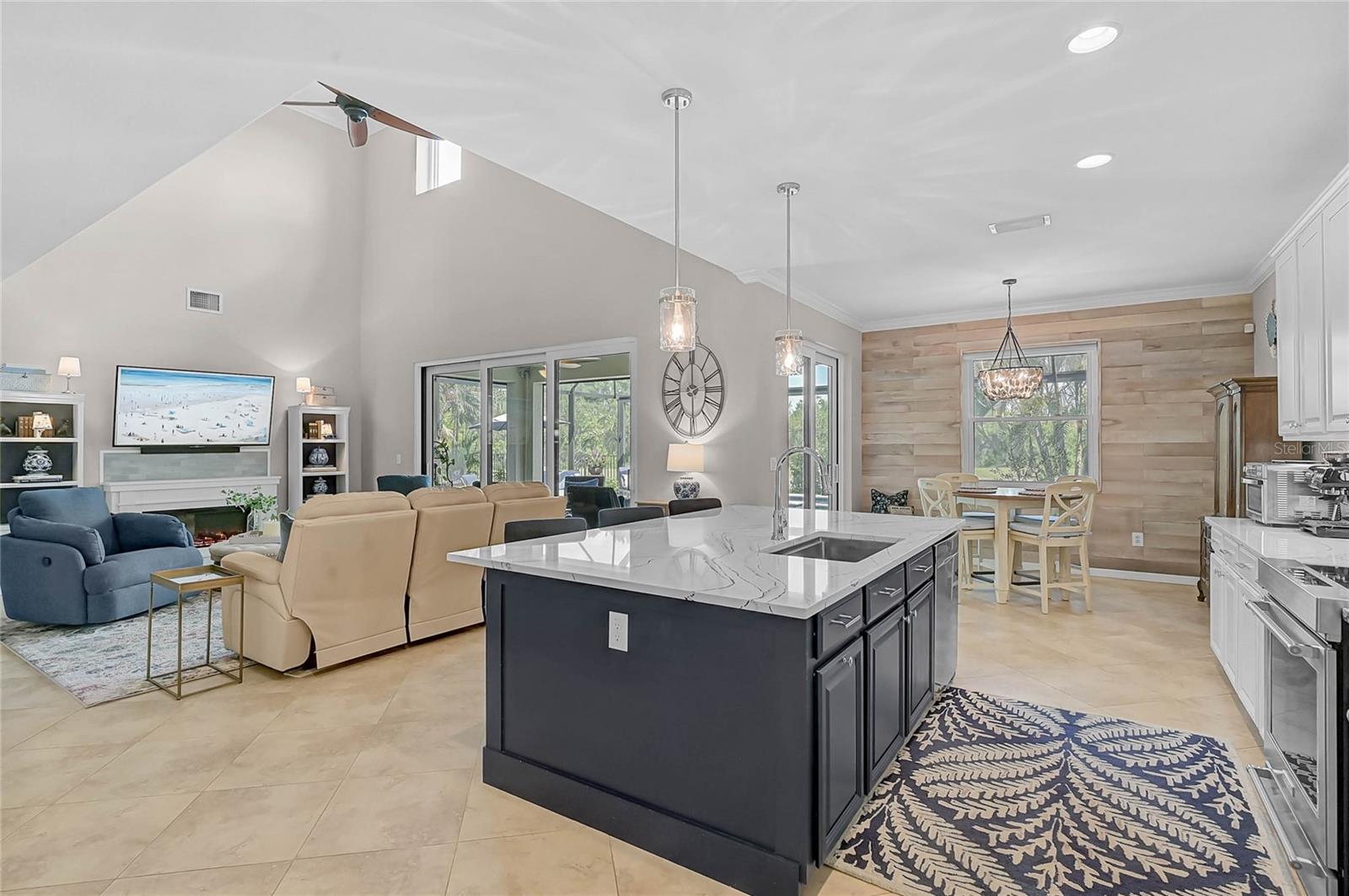 20275 GRANLAGO DR — photo 17
