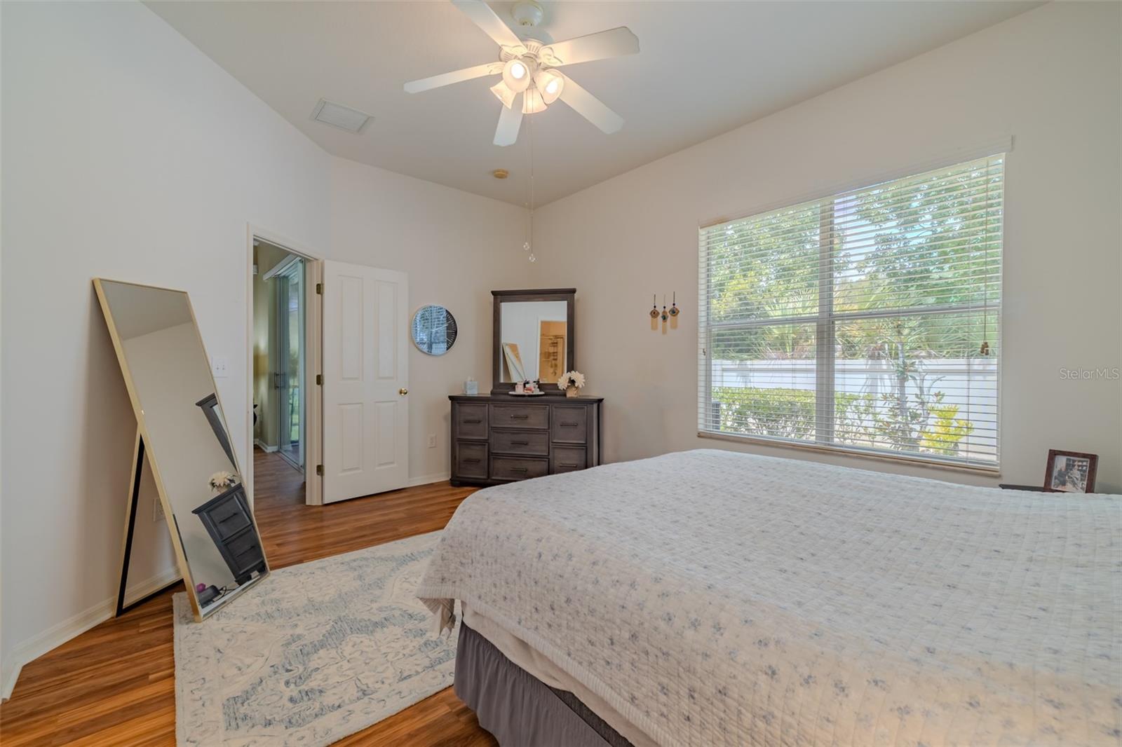 1237 AMBRIDGE DR — photo 17