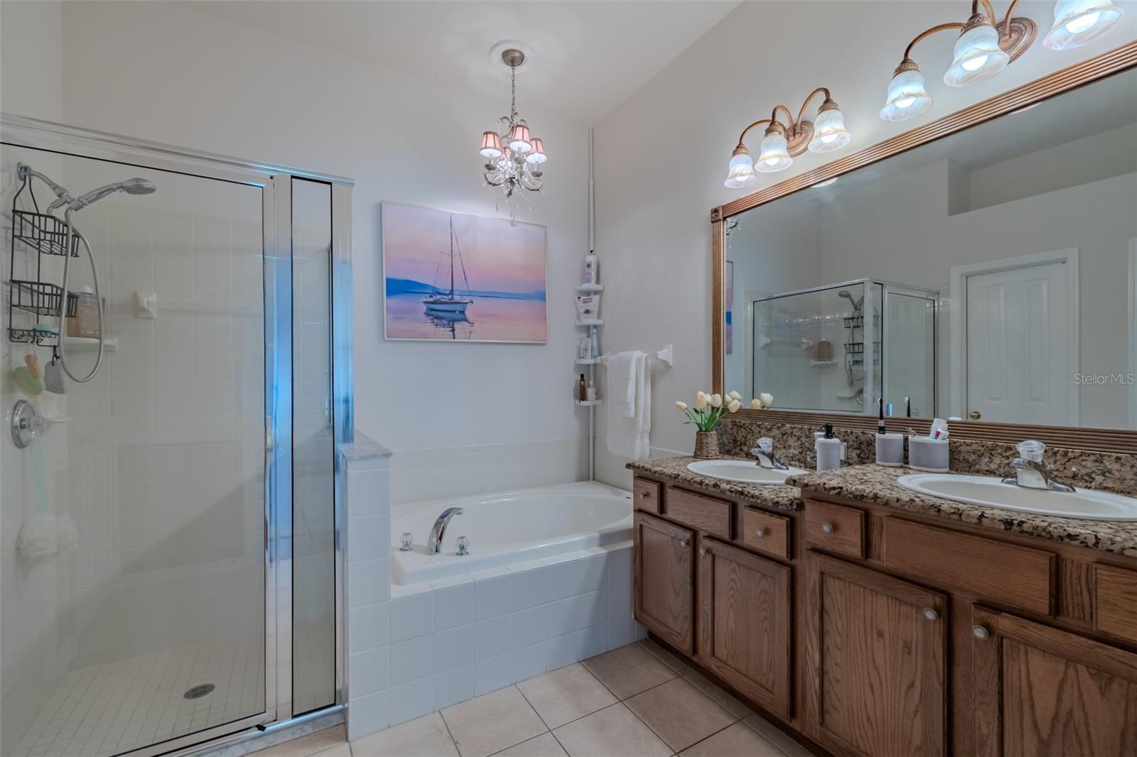 1237 AMBRIDGE DR — photo 33