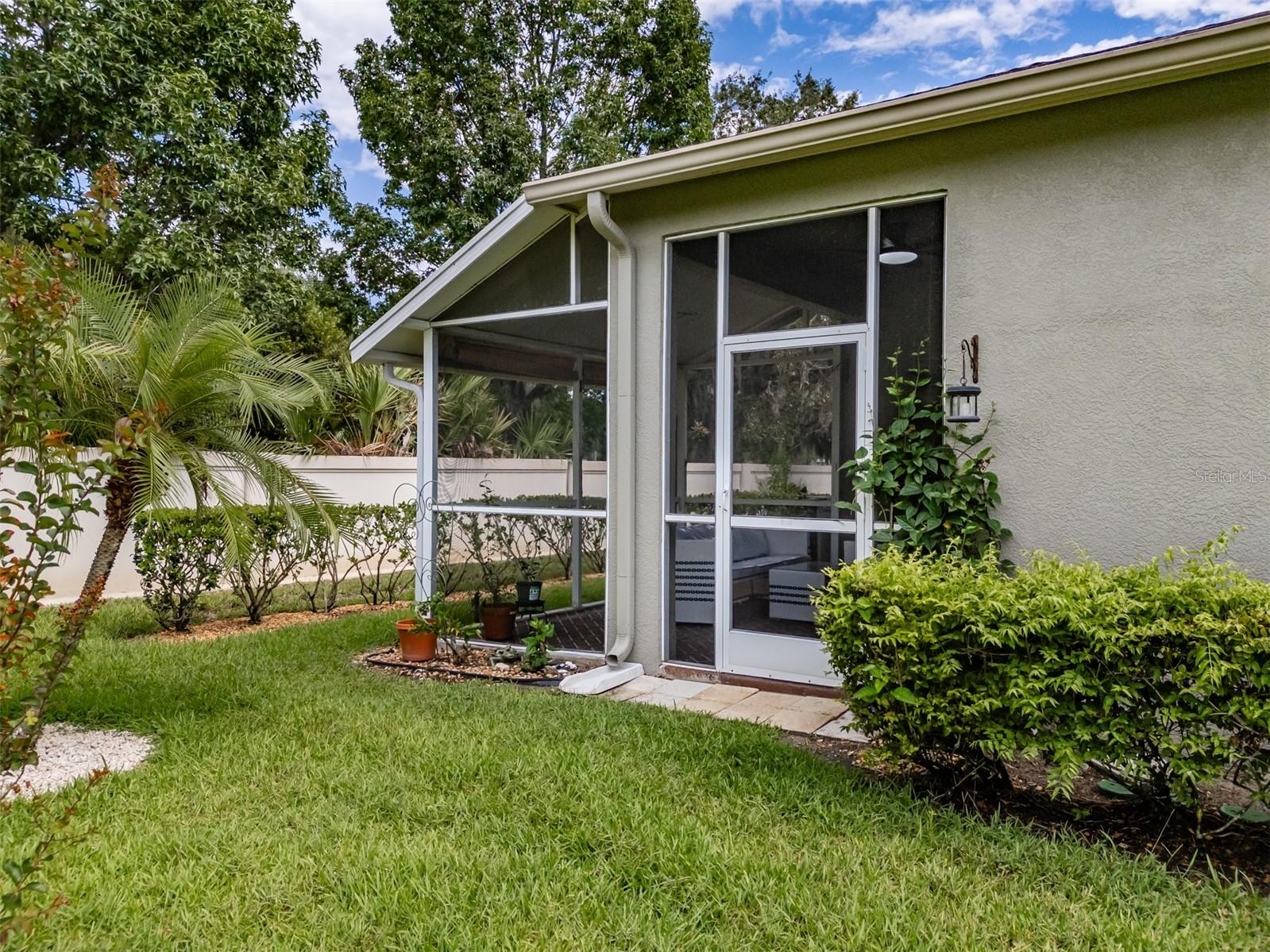 1237 AMBRIDGE DR — photo 36