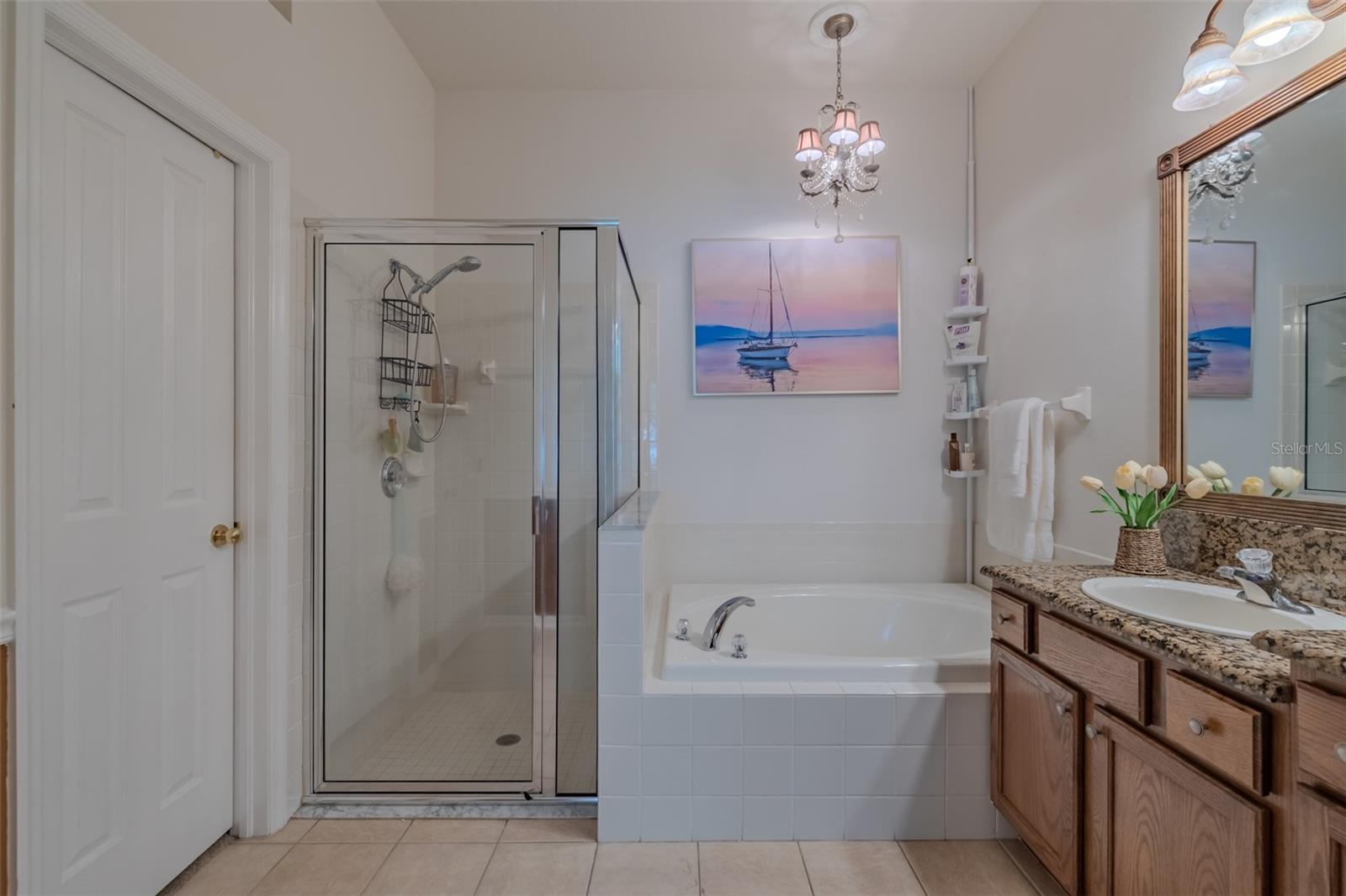 1237 AMBRIDGE DR — photo 32