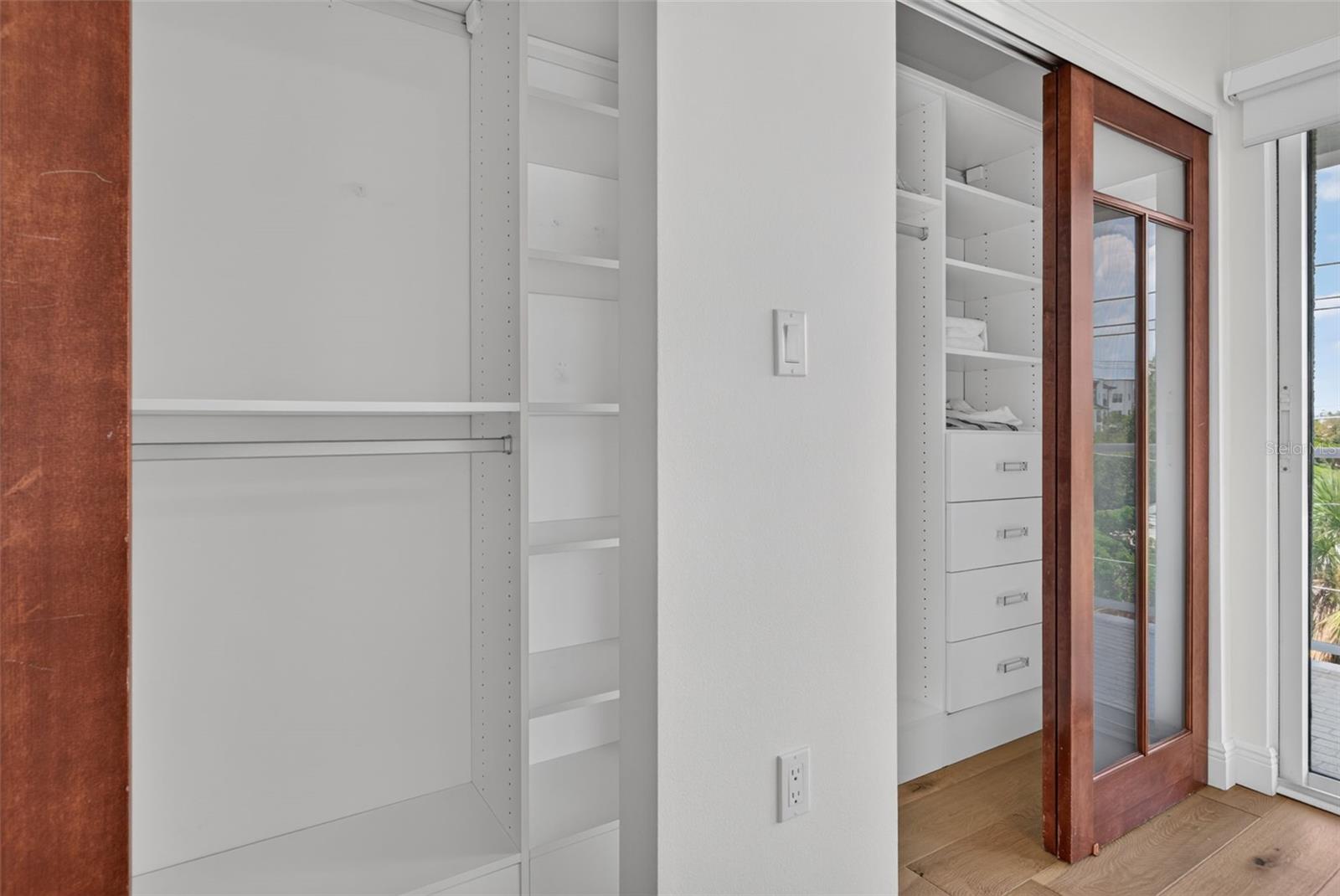 433 CENTRAL AVE — photo 27