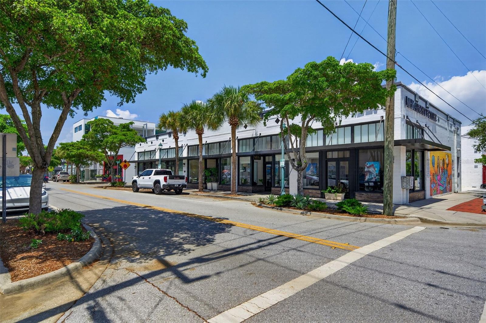 433 CENTRAL AVE — photo 48