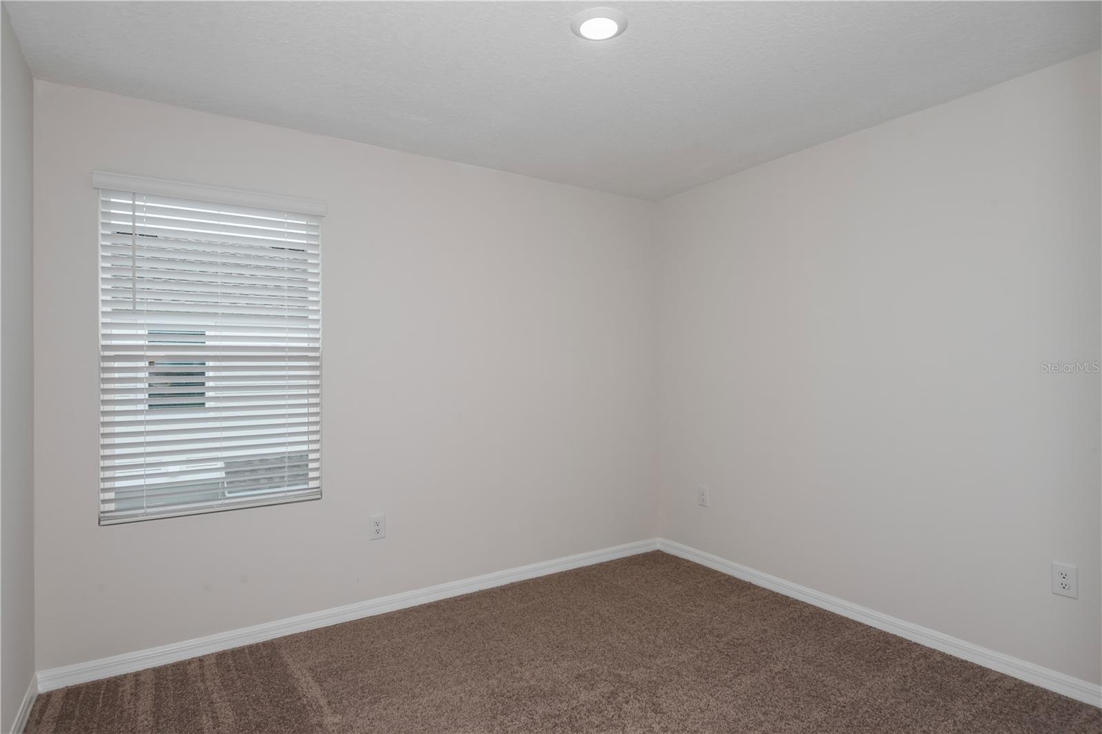 9892 PELICAN COAST DR — photo 18