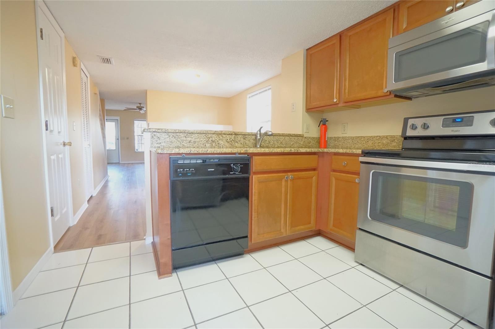 2263 FLETCHERS POINT CIR — photo 13