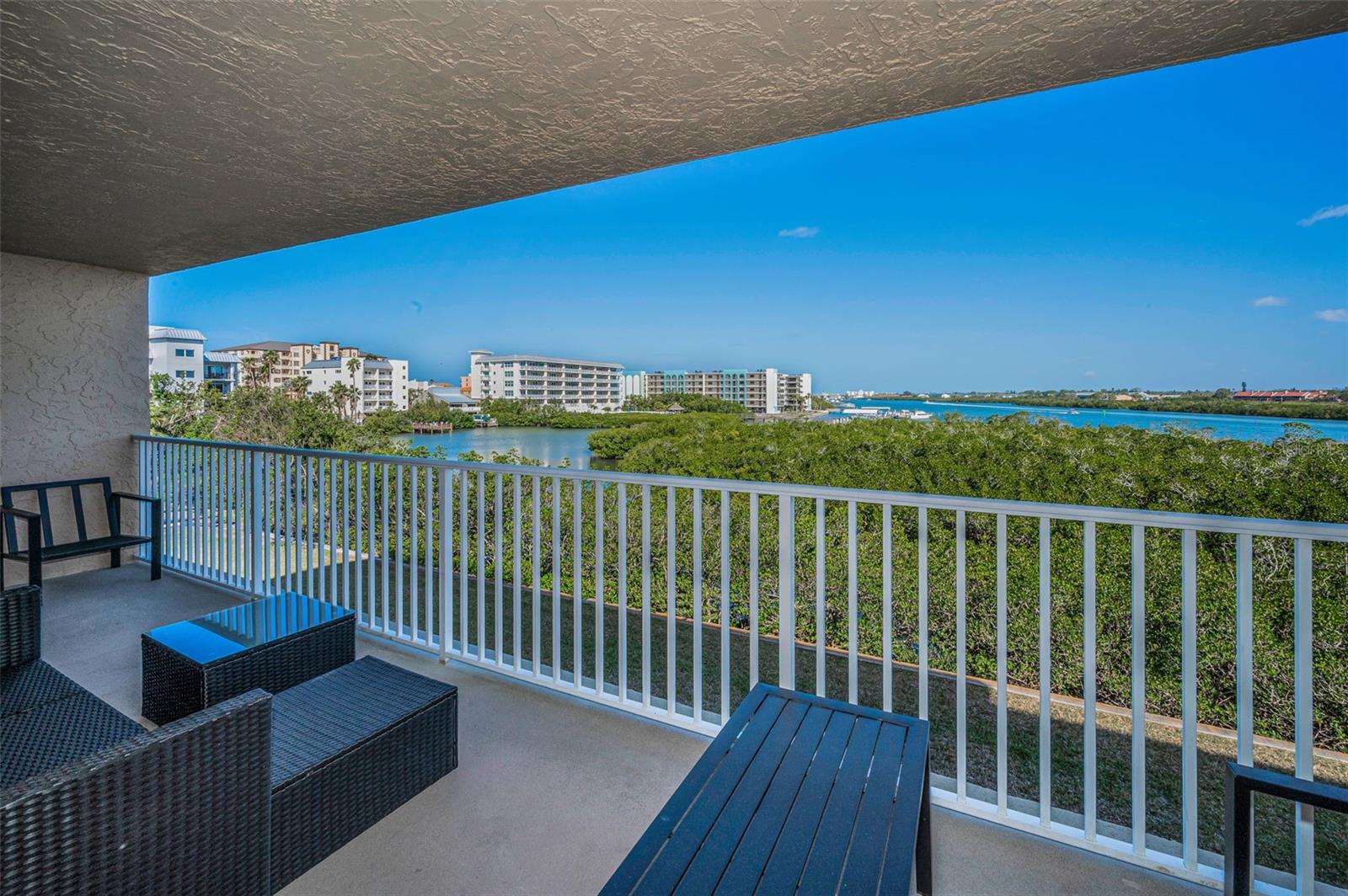 19451 GULF BLVD #301 — photo 9