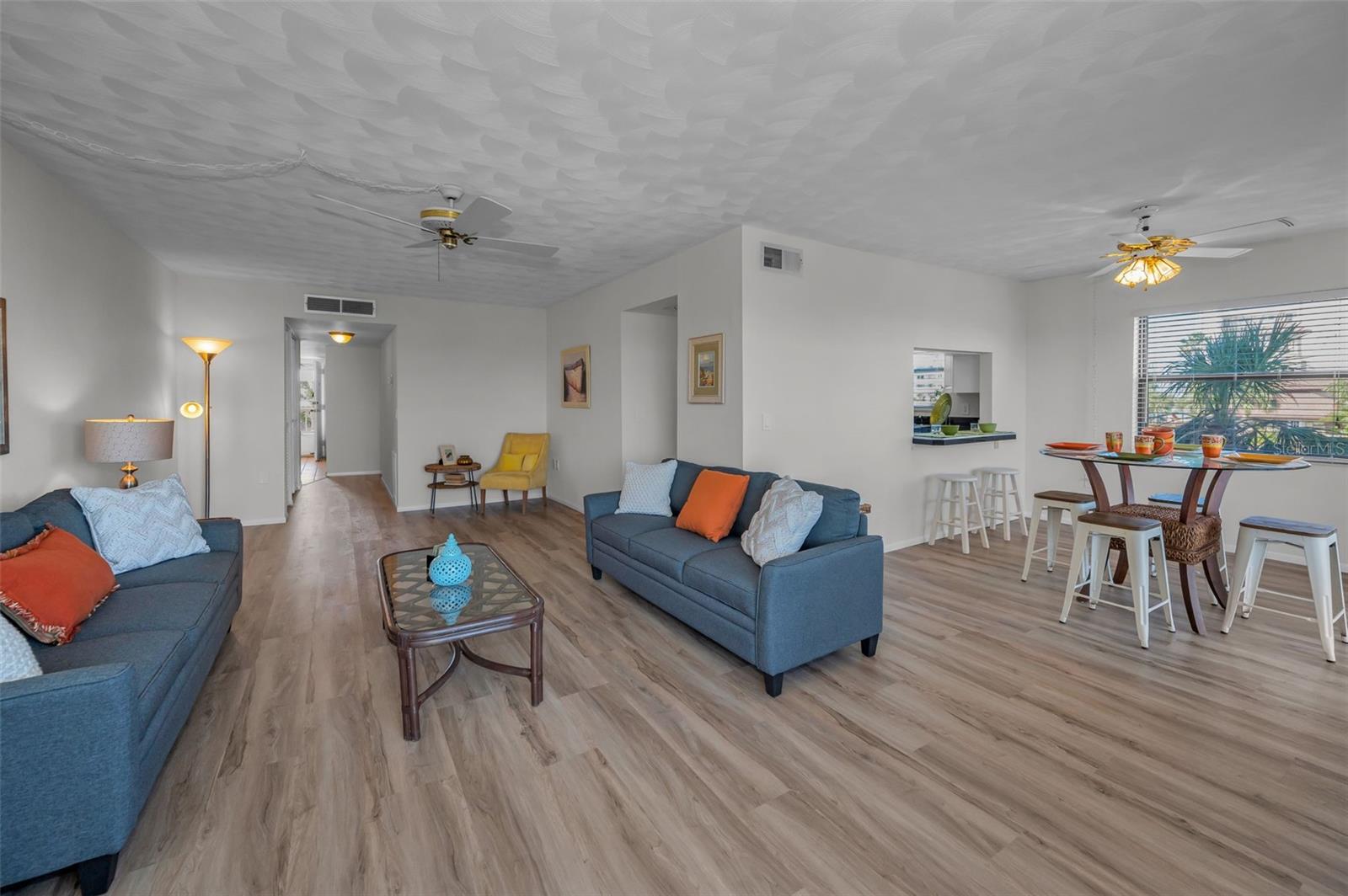 19451 GULF BLVD #301 — photo 4