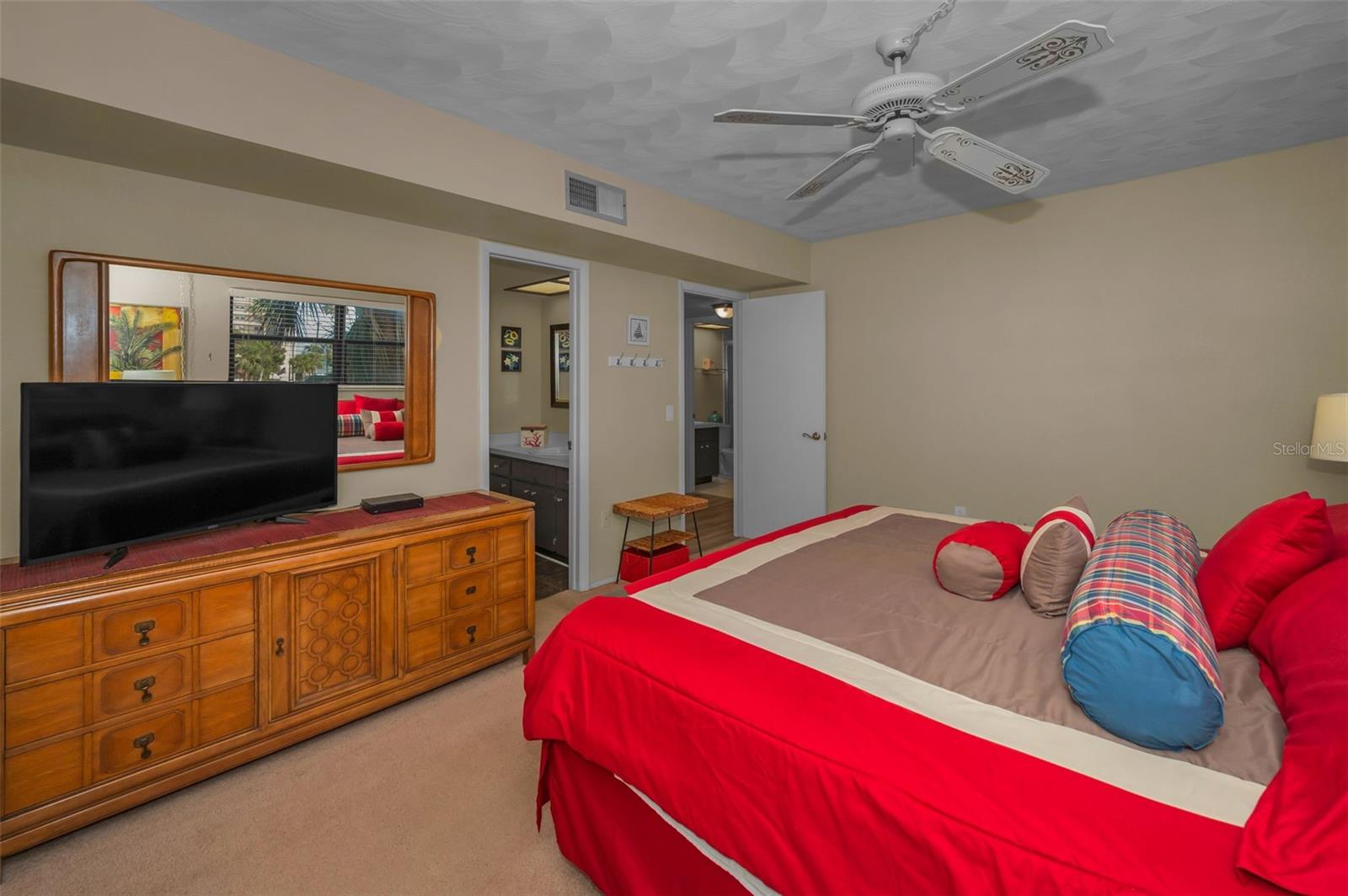 19451 GULF BLVD #301 — photo 27