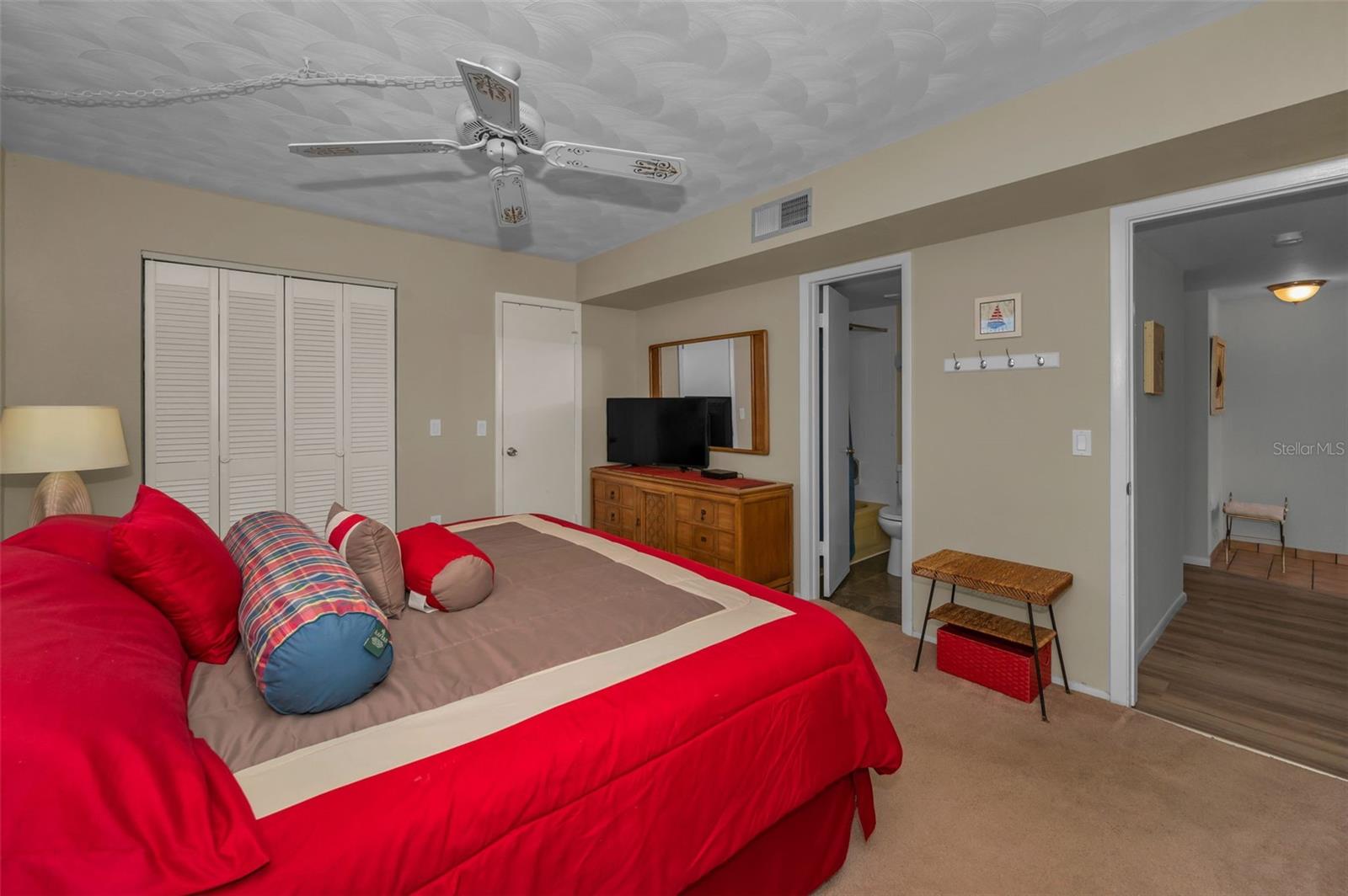 19451 GULF BLVD #301 — photo 24